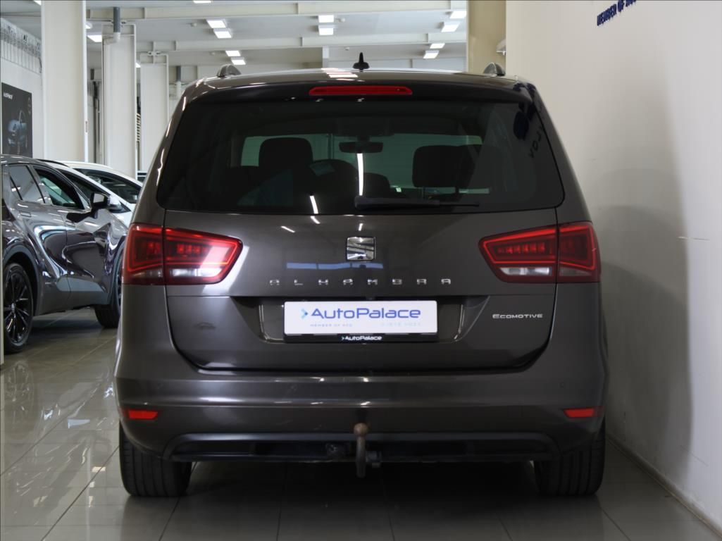 Seat Alhambra, 2,0 TDi 110kW Style 7m.TZ 1.ma - fotka 4