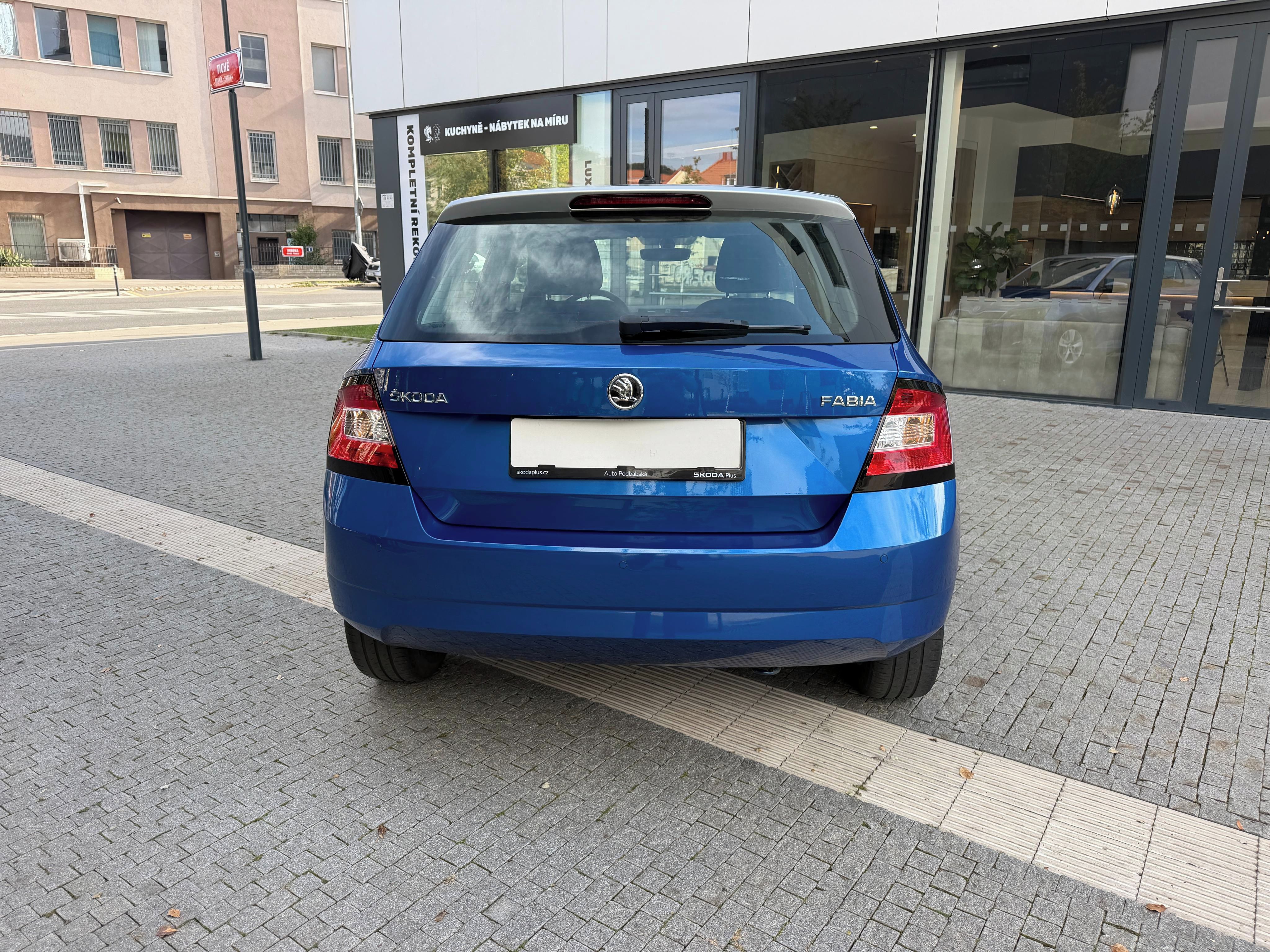 Škoda Fabia, 1,0tsi81kw Style Colour concep - fotka 5