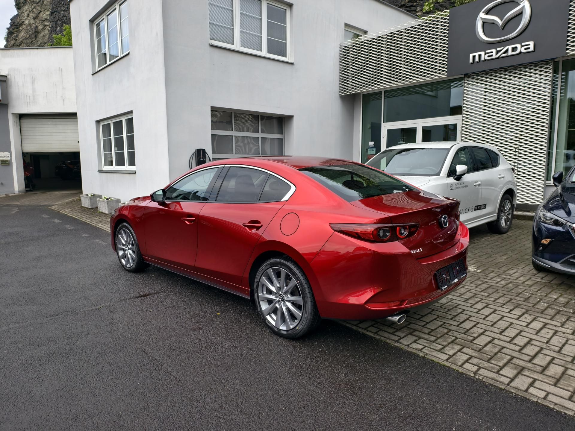 Mazda 3, 2.5i CentreLine + STYLE paket - fotka 4
