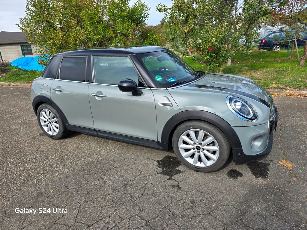 Mini Cooper, plně servisováno