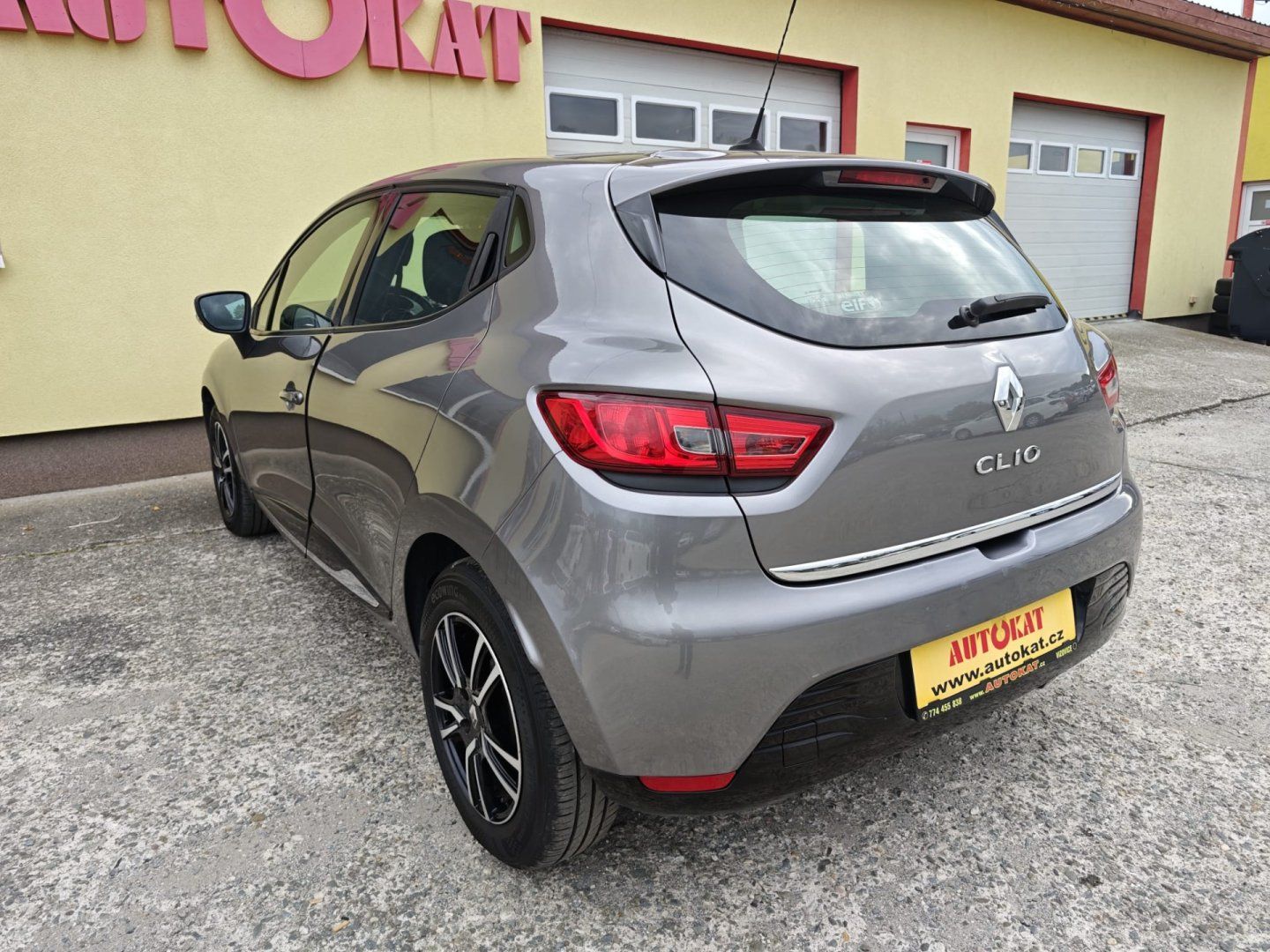 Renault Clio, 1.2i  NAVI/1MAJ/Tempomat - fotka 5