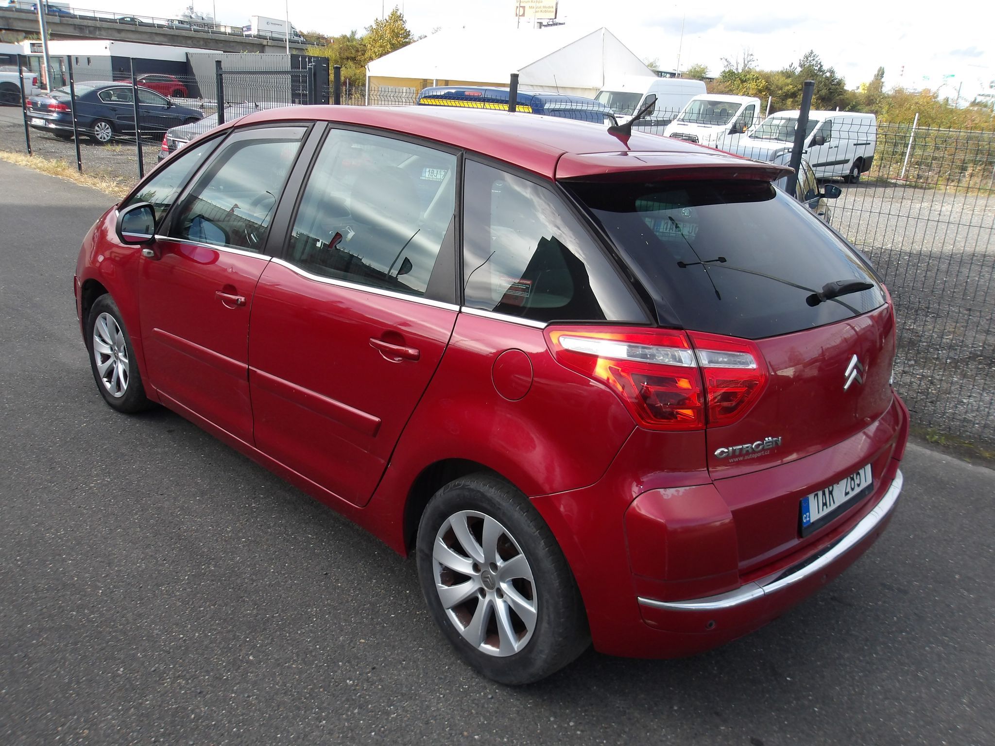 Citroën C4 Picasso, 1,6HDi AUTOMAT ! 1.MAJITEL !!! - fotka 6