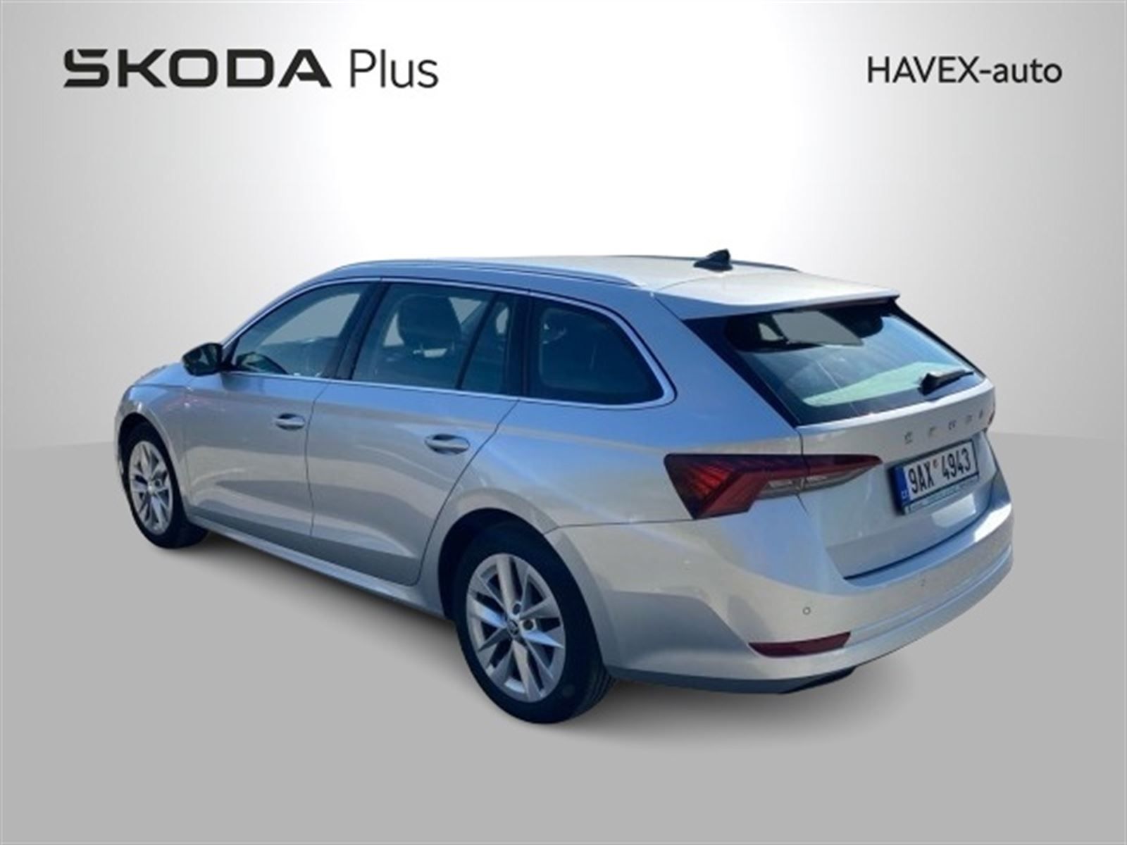 Škoda Octavia, Combi 2.0 TDI DSG Style + - fotka 2