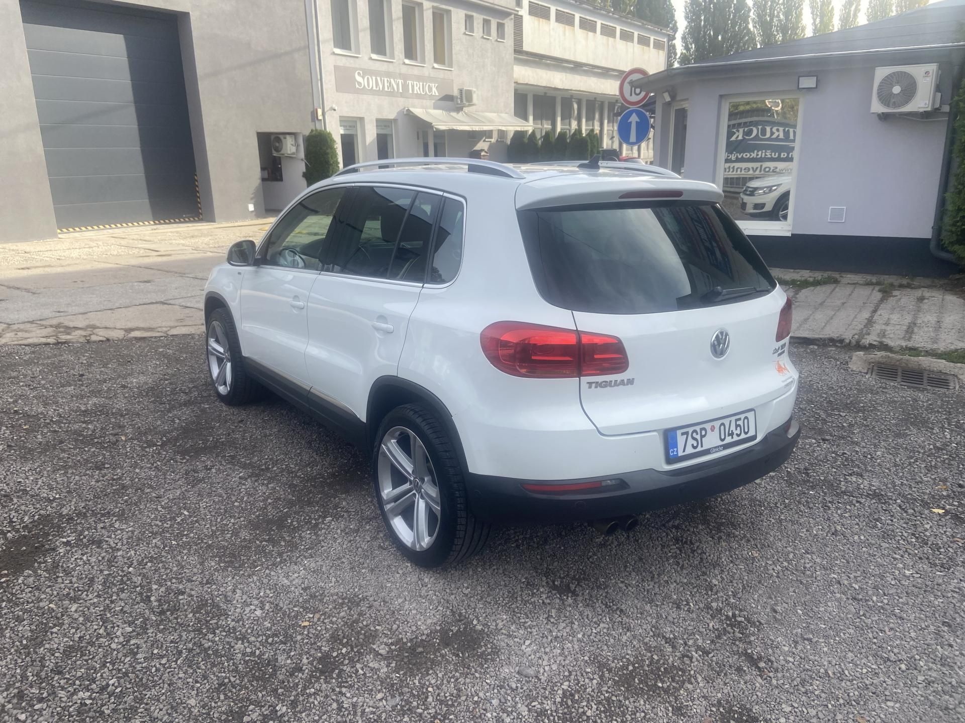 Volkswagen Tiguan, 2.0 TDI - R-line CUP 4x4 - fotka 5