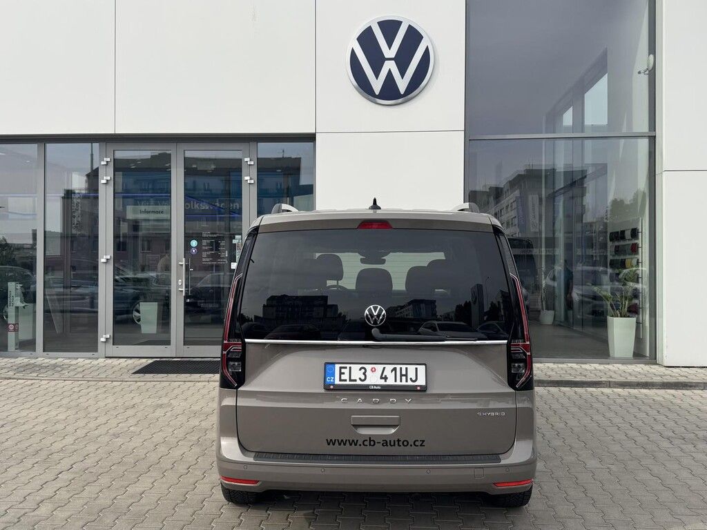 Volkswagen Caddy, 1,5 TSI PHEV 85 kW - fotka 6