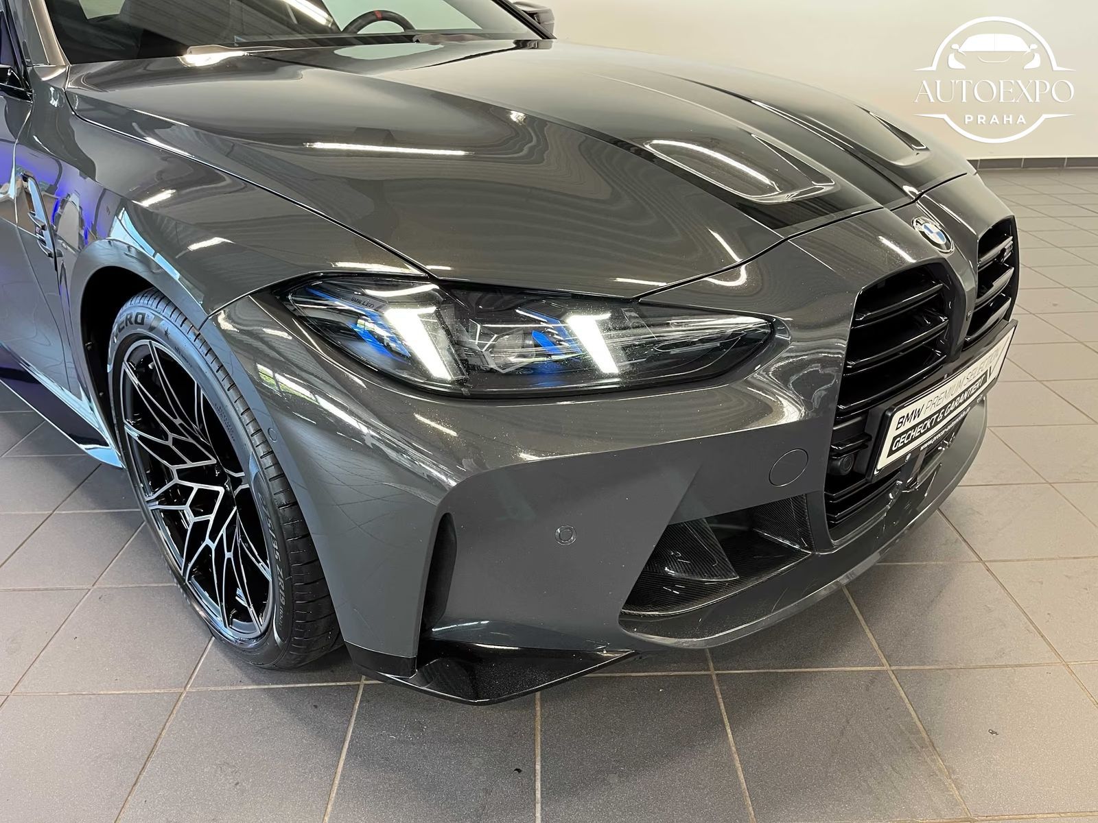 BMW M4, Competition Coupé M Sport HUD - fotka 3