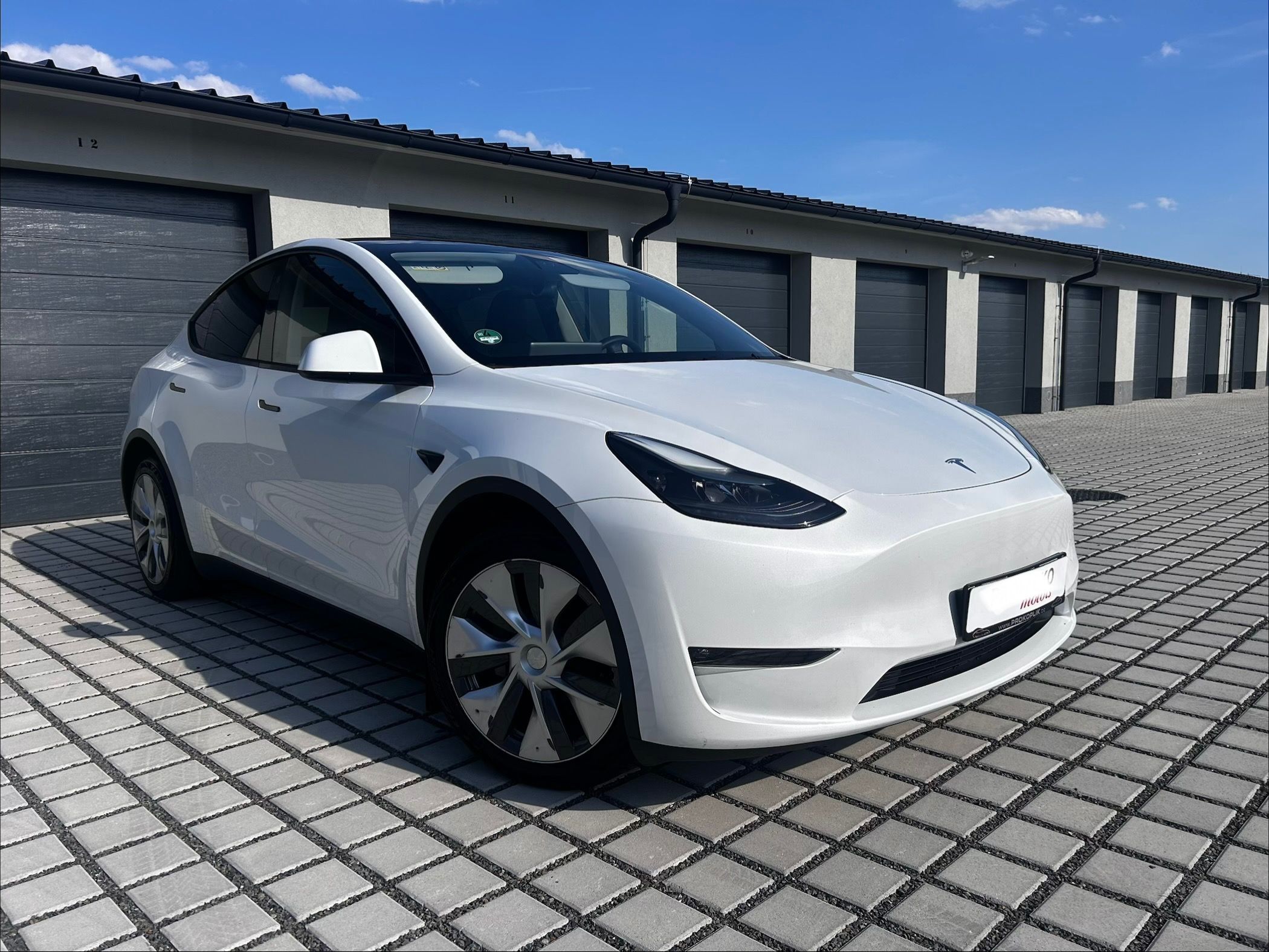 Tesla Model Y, LR Ryzen Berlin SOH 88 - fotka 2