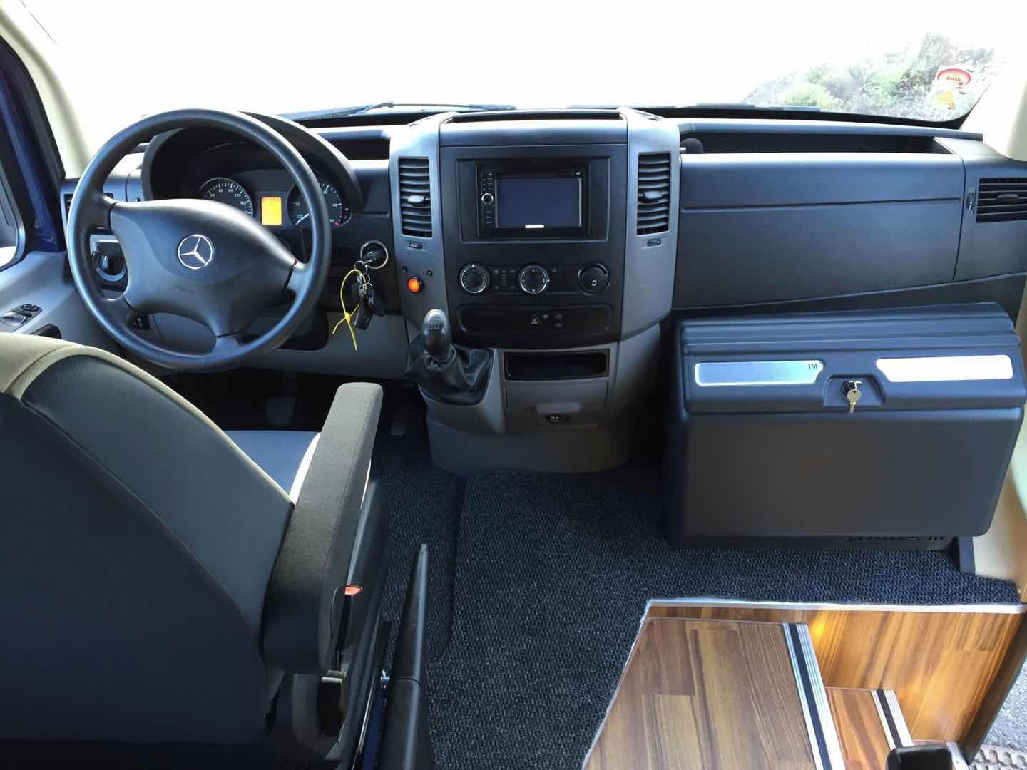 Mercedes-Benz Sprinter - fotka 6