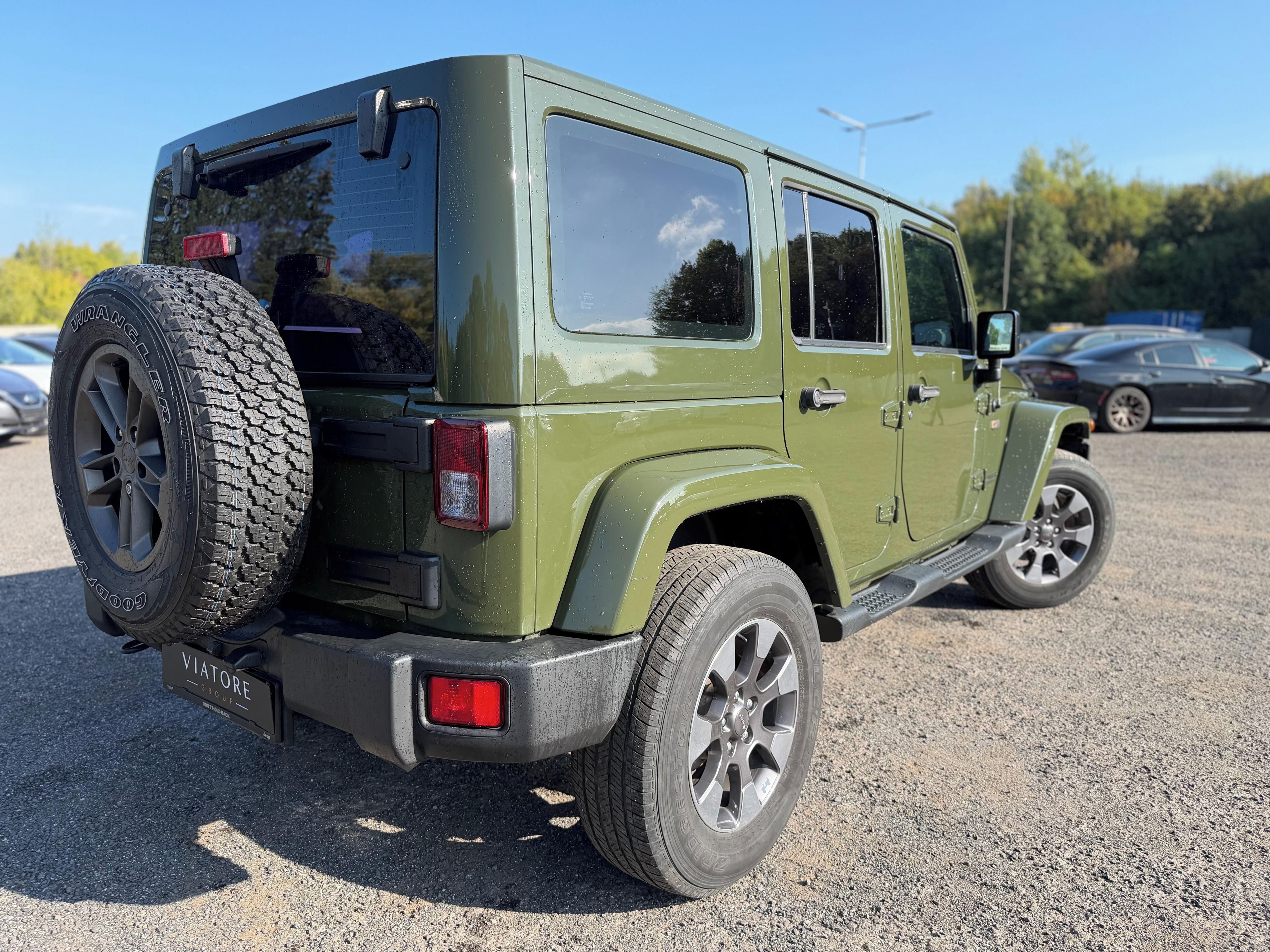 Jeep Wrangler, UNLIMITED SAHARA 3.6 V6 75 edi - fotka 5