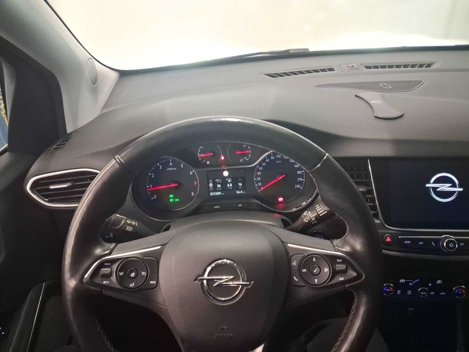 Opel Crossland, 1.2 Turbo, Serv.kniha, Kůže - fotka 3