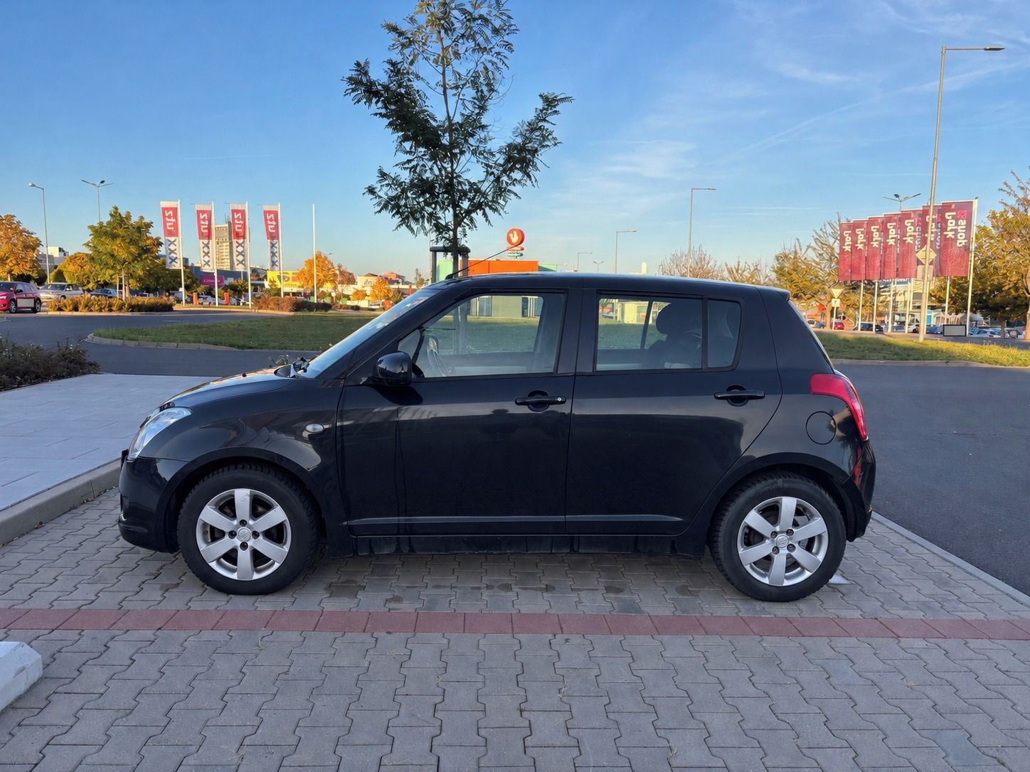 Suzuki Swift, 1.3 MTA automat, 44 683 km - fotka 4