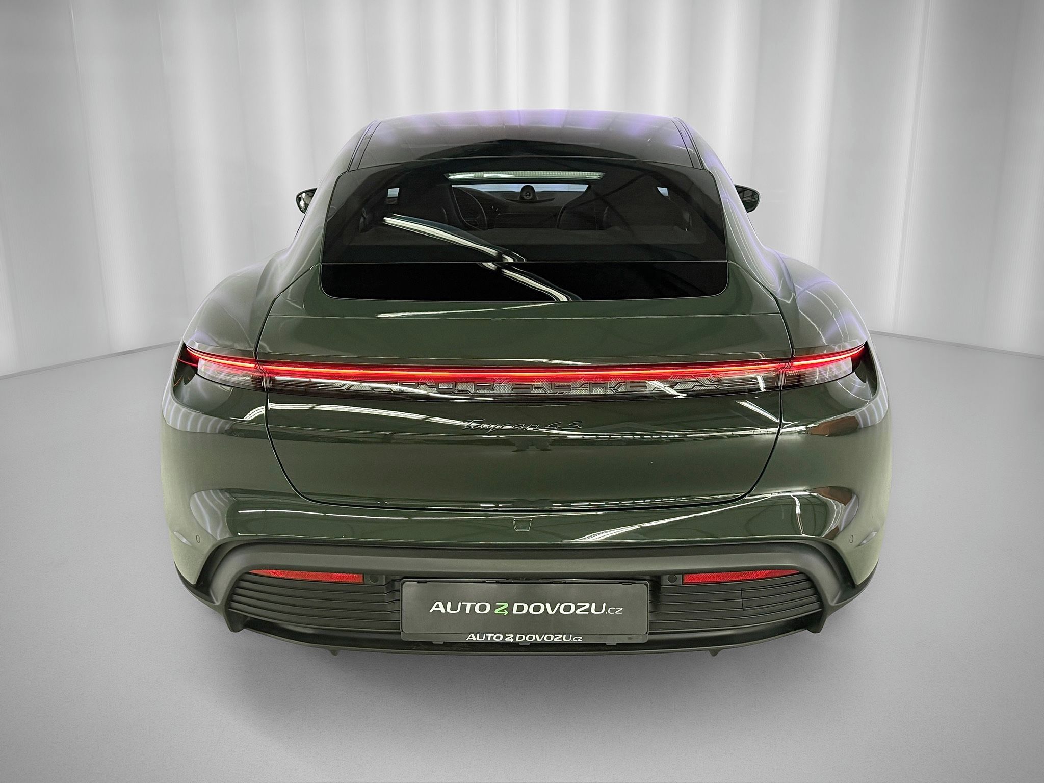 Porsche Taycan, 4S PERFORMANCE PLUS, NIGHT - fotka 4