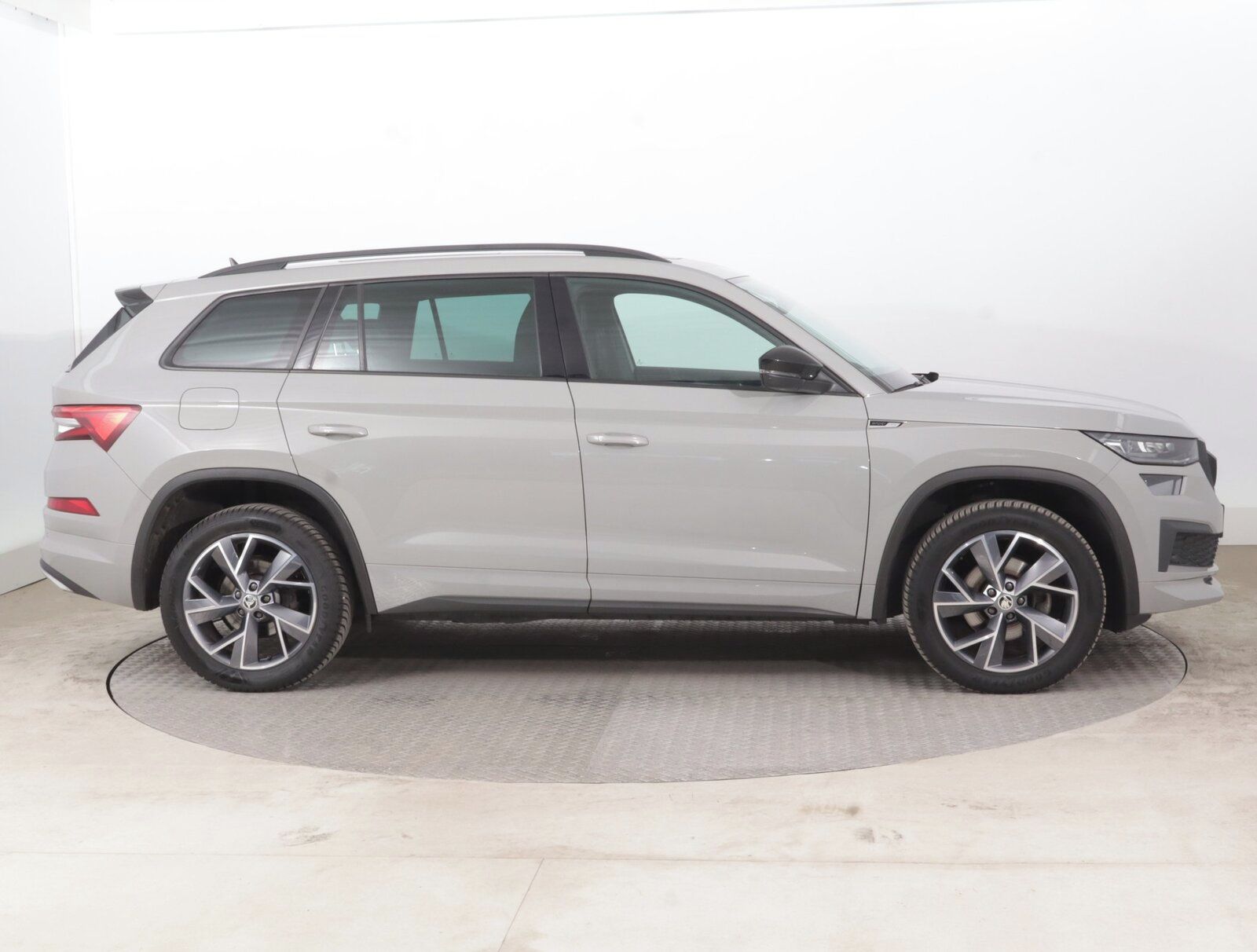 Škoda Kodiaq, 1.5 TSI, Sportline, Automat - fotka 6