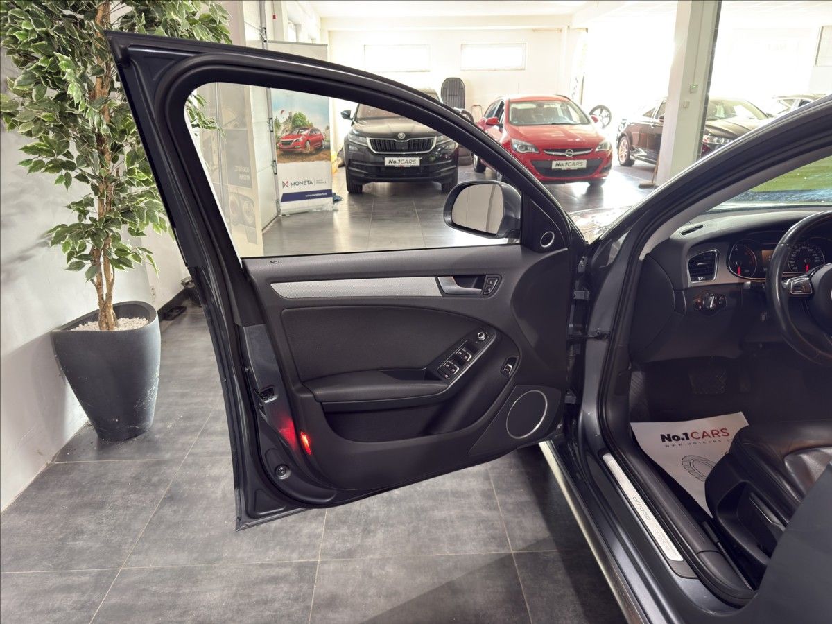 Audi A4 allroad, 3,0   TDI AT 180KW B&O BI-XEN - fotka 6