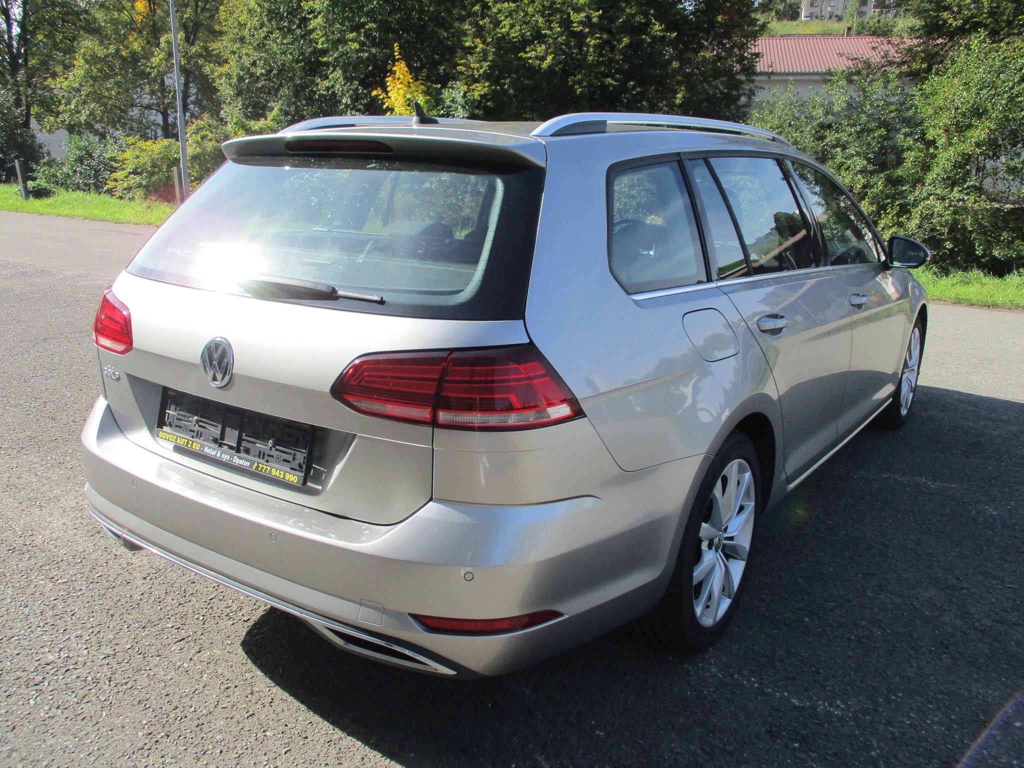 Volkswagen Golf, 1.6 TDI vč. DPH - fotka 5
