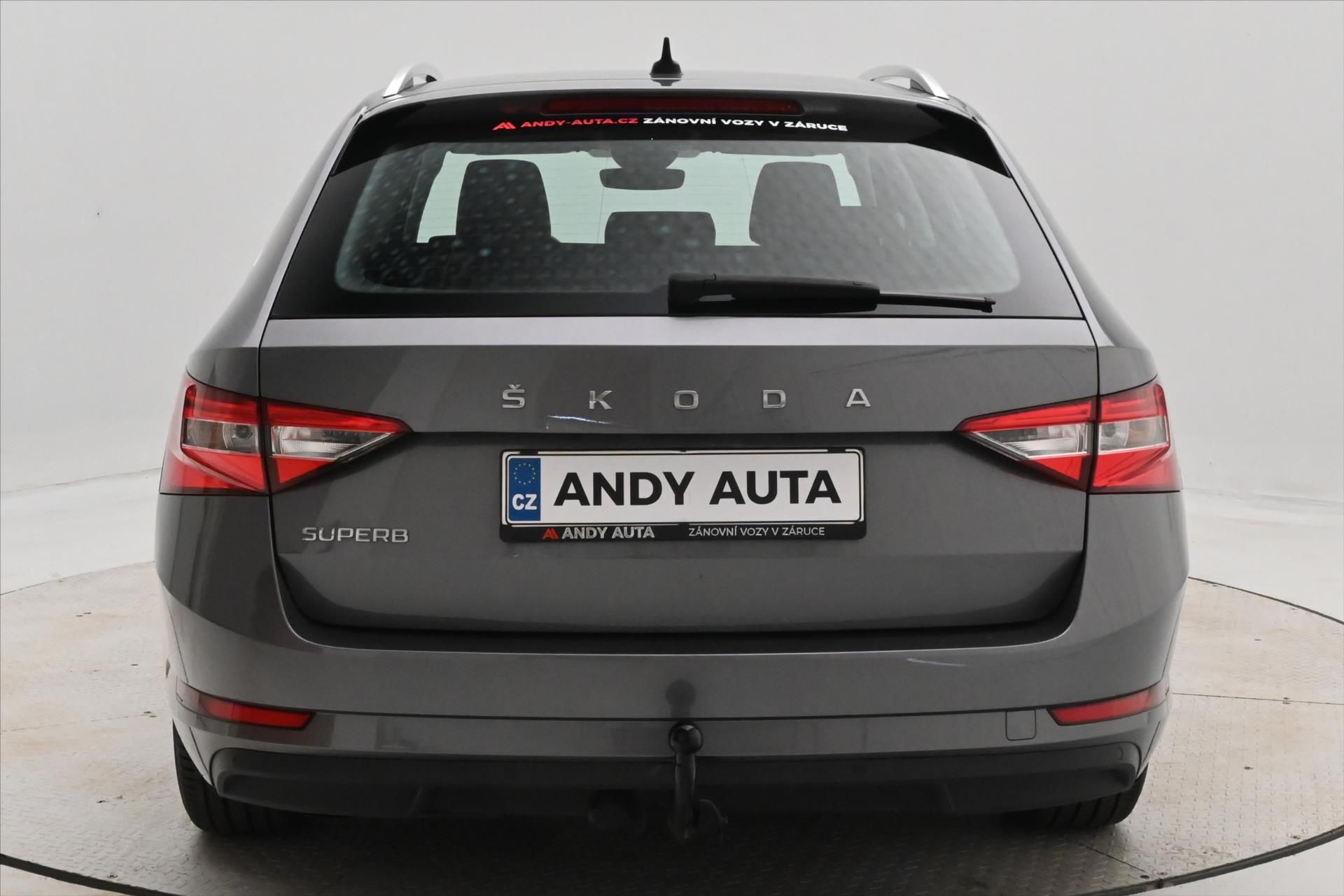 Škoda Superb, 2,0 TDI 110kW DSG Style Záruka - fotka 6