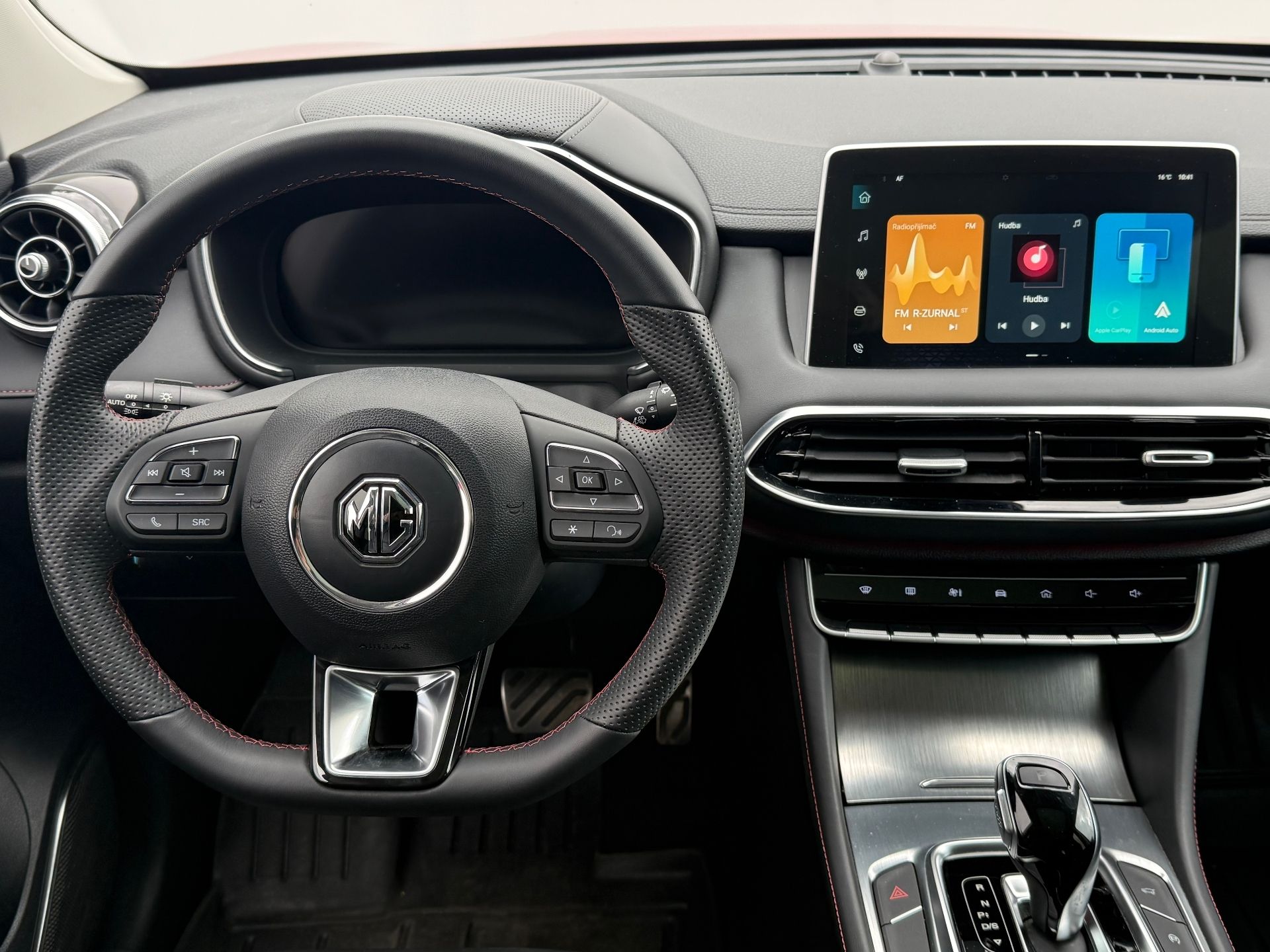 MG HS, 1.5 TGI 119 kW Exclusive 7DCT - fotka 5