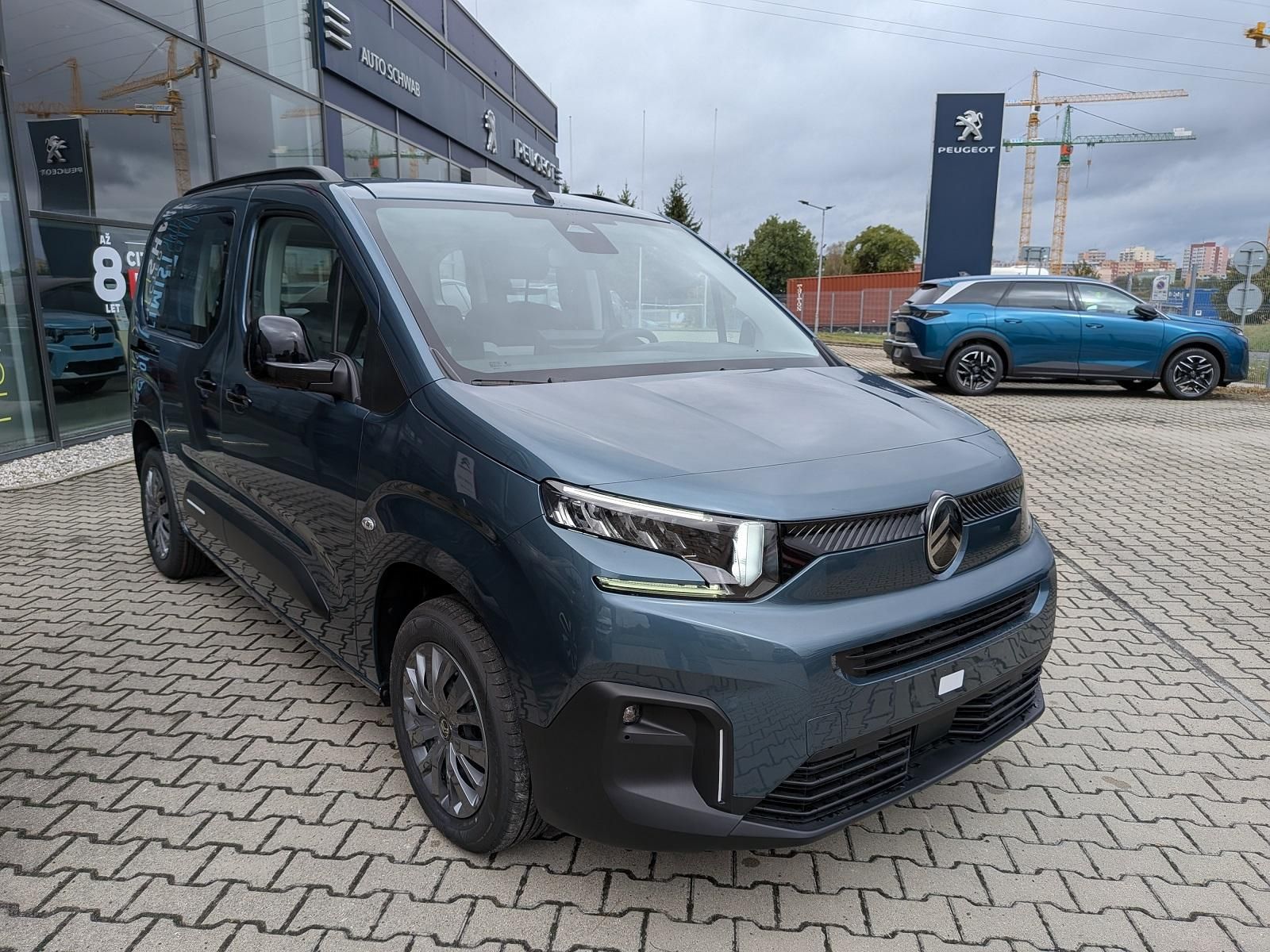 Citroën Berlingo, Plus Petrol 100 Manual - fotka 4