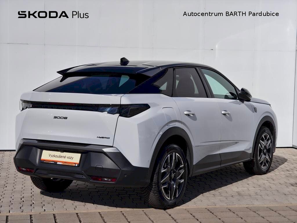 Peugeot 3008, GT Hybrid / 136 / e-DCS6 - fotka 2