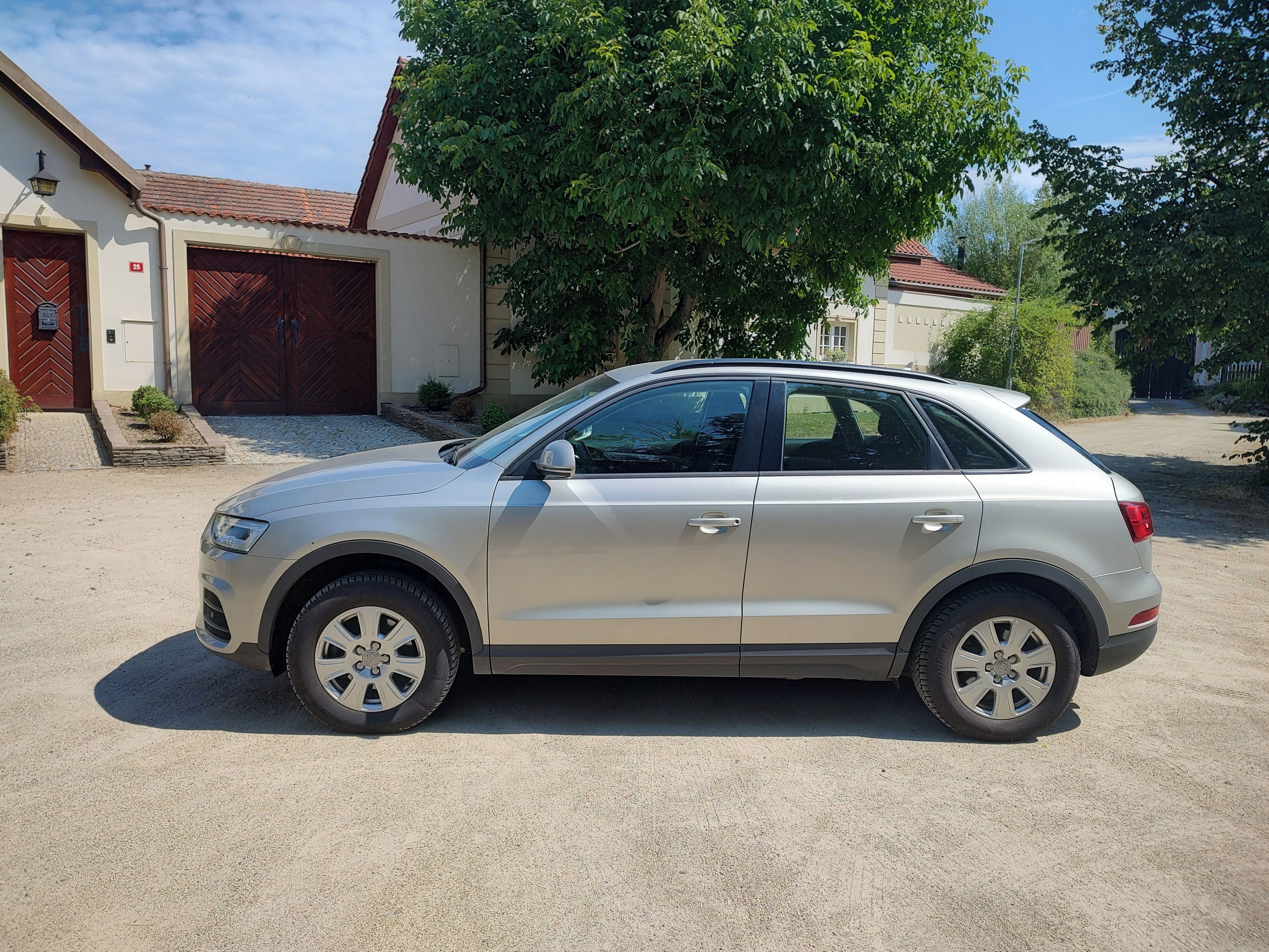 Audi Q3, 2.0tdi - fotka 6