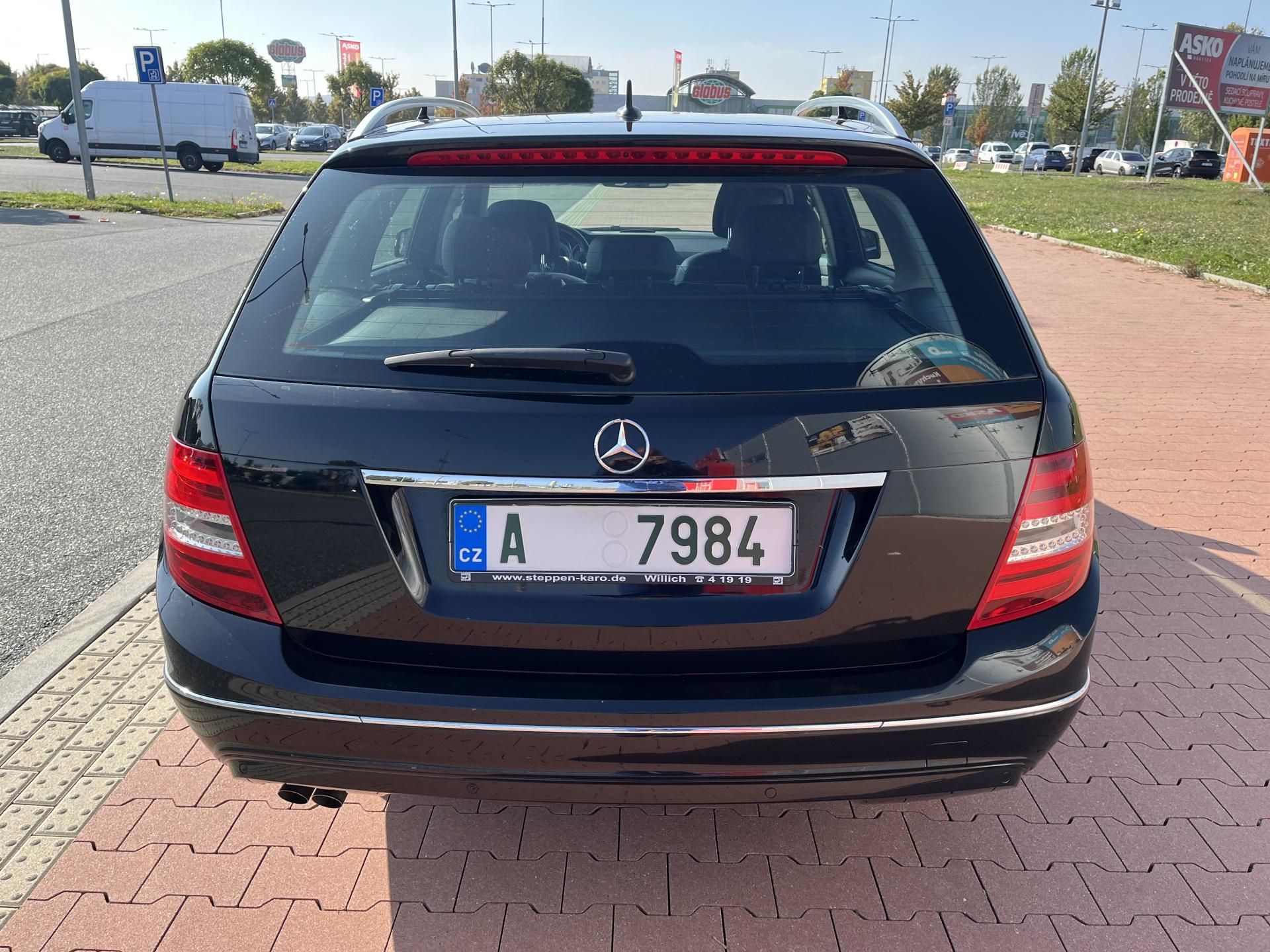 Mercedes-Benz Třídy C, C 2.2 CDi Anantgarde - fotka 6