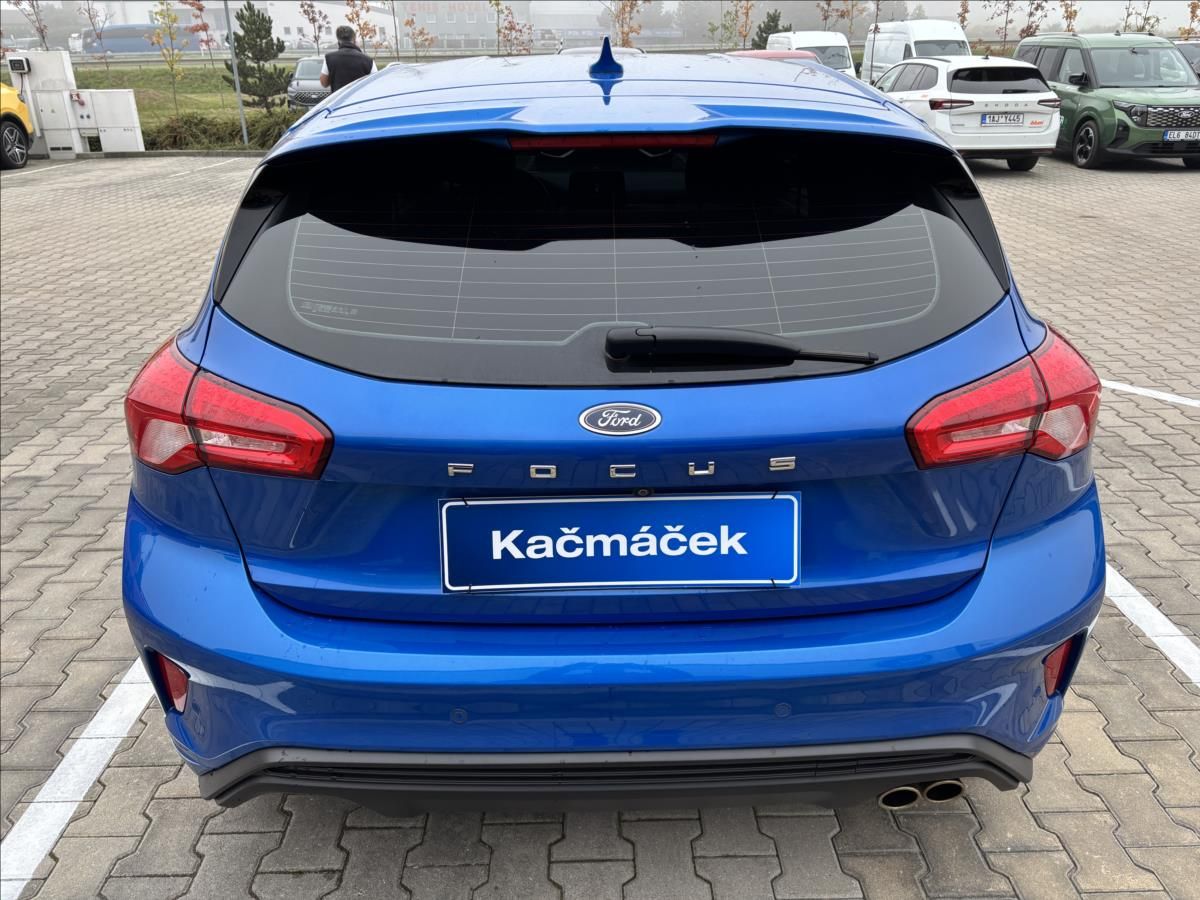 Ford Focus, 1,0 EcoBoost 92 kW ST Line - fotka 4