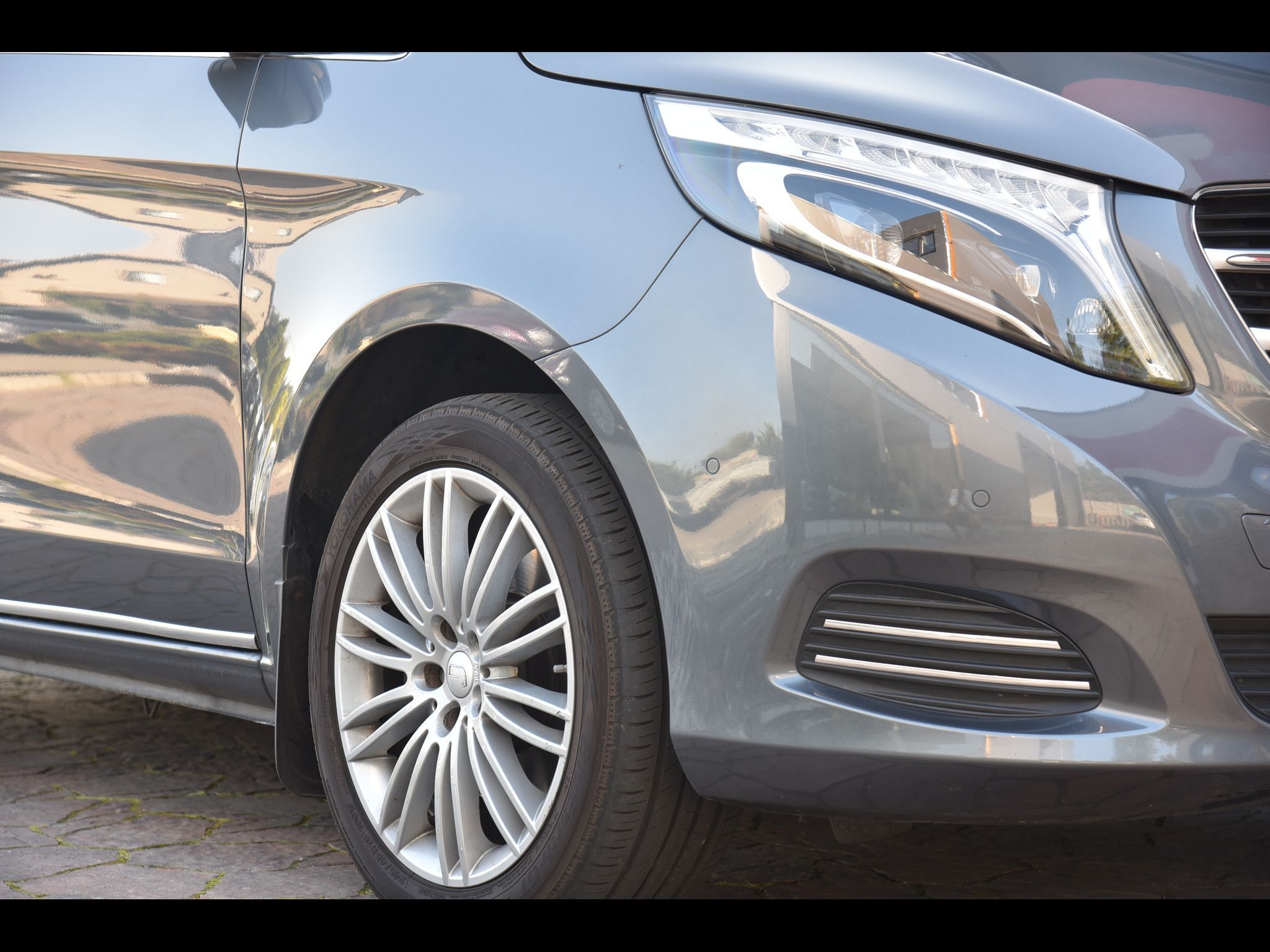 Mercedes-Benz Třídy V, 2.2 CDi 140 kw 7-míst - fotka 2