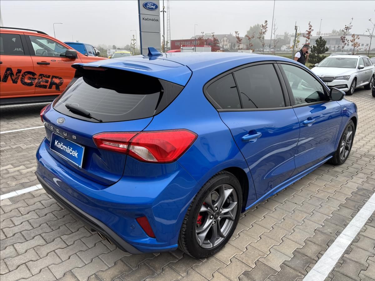 Ford Focus, 1,0 EcoBoost 92 kW ST Line - fotka 5
