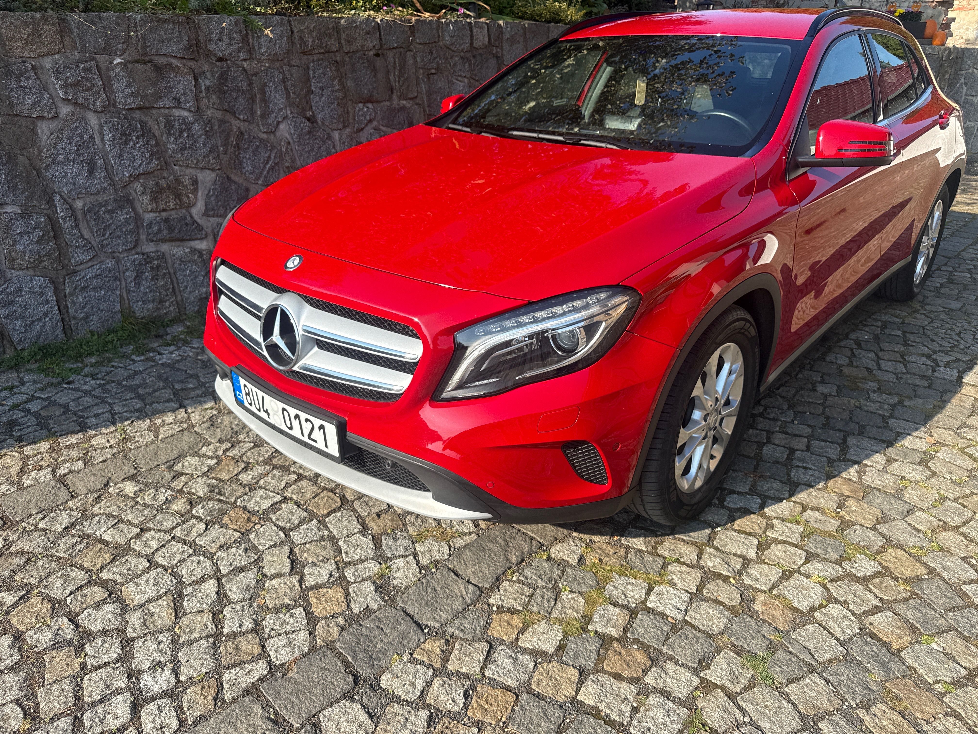Mercedes-Benz GLA, Mercedes GLA 220 CDI 4MATIC