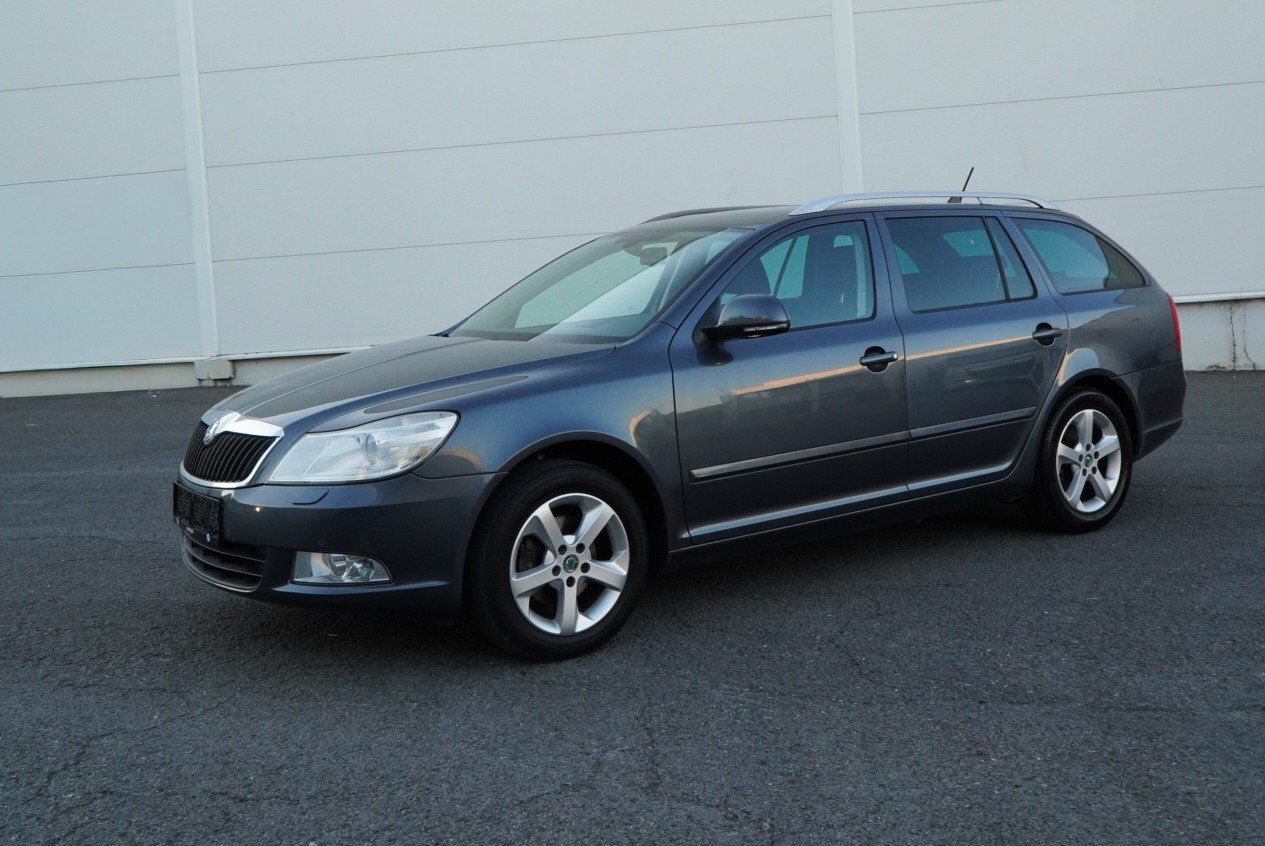 Škoda Octavia, 1.4 TSI 90kW ELEGANCE - fotka 6