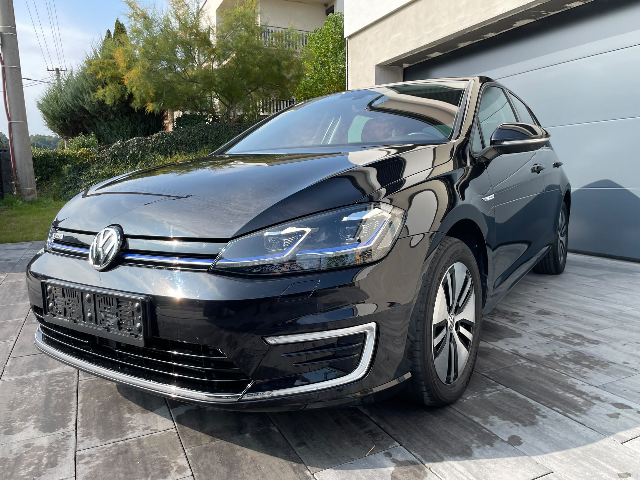 Volkswagen Golf, E- Golf Limited TČ 70tkm