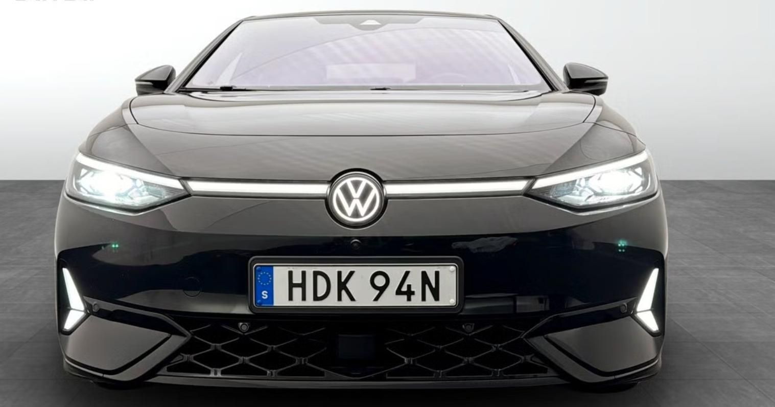 Volkswagen ID.7, GTX SoH 95% 360k Tažné Matrix - fotka 5