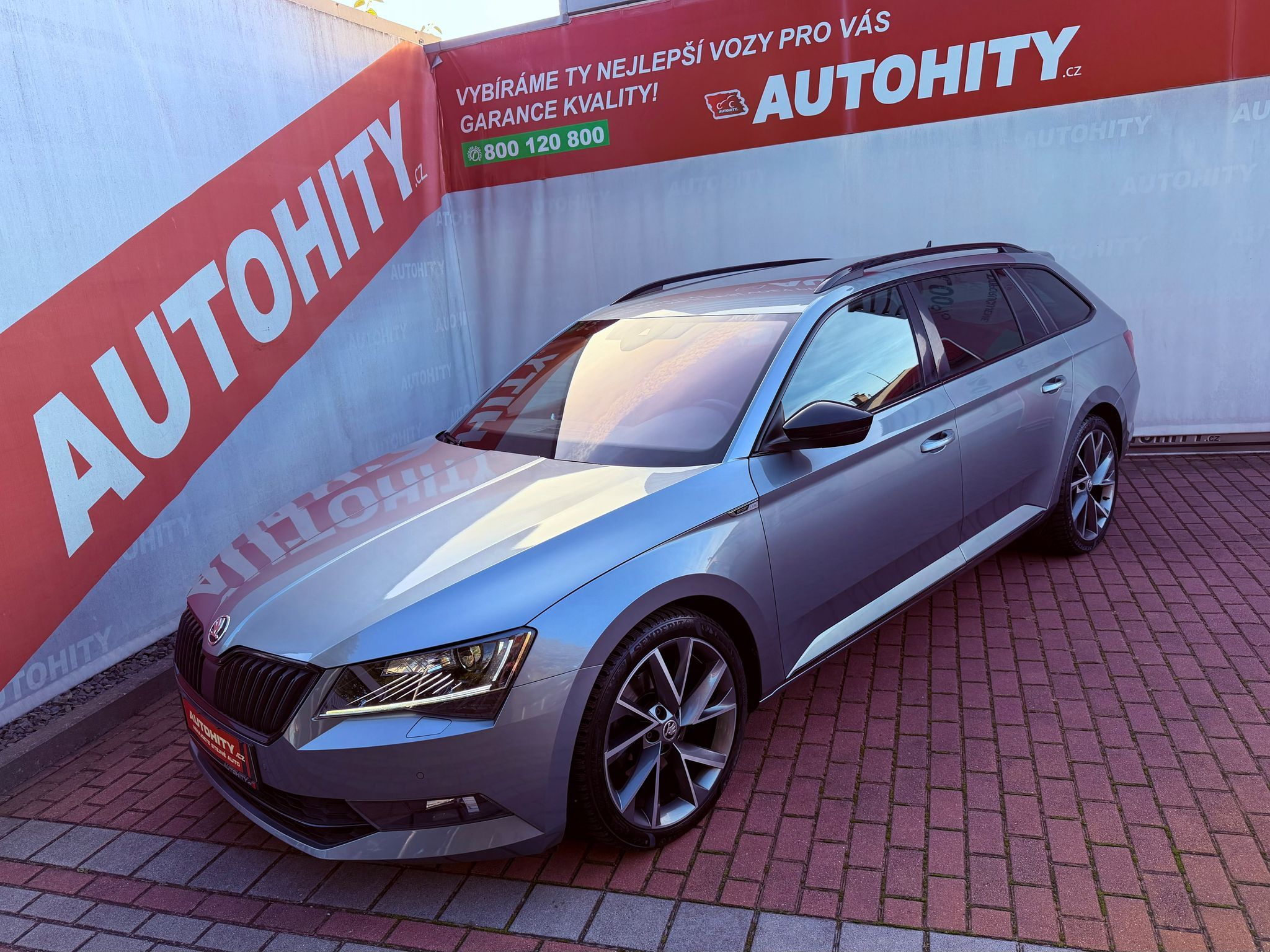 Škoda Superb, 2.0 TDi DSG SportLine 4x4