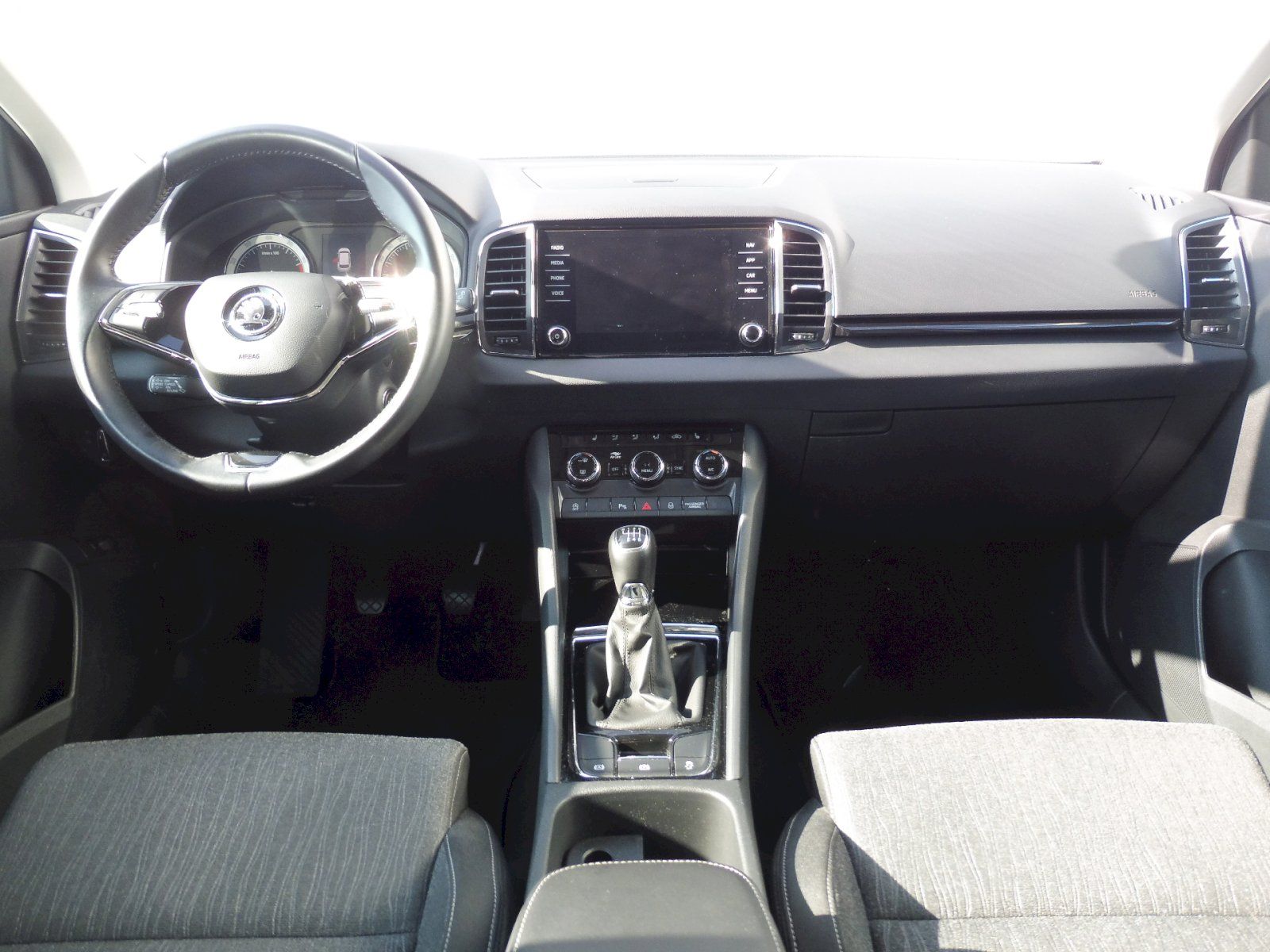 Škoda Karoq, Style 1,5 TSI 110kW - fotka 5