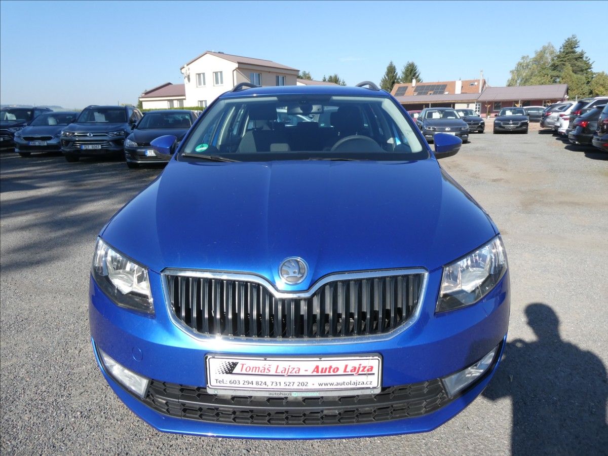 Škoda Octavia, 1,6 TDi 77kW 4x4 serviska - fotka 2