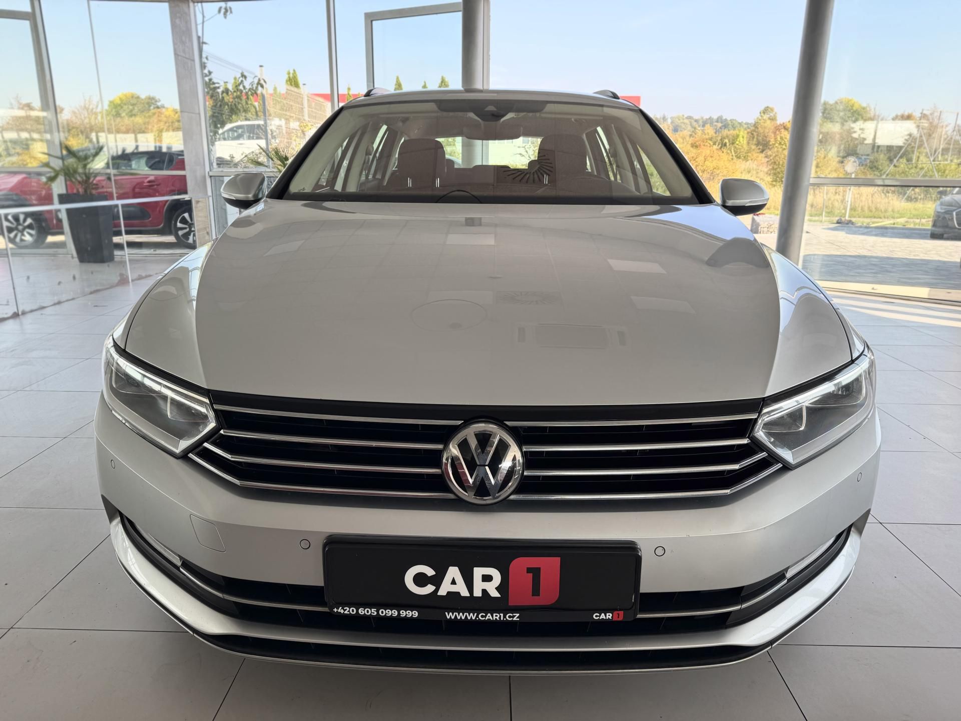 Volkswagen Passat Variant, 2,0TDI DSG 140kW*Masáž*Kam*Taž - fotka 3