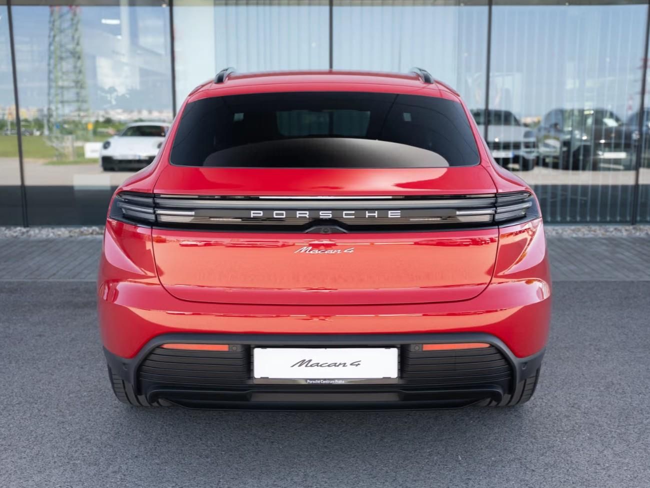 Porsche Macan, Macan 4 - fotka 4