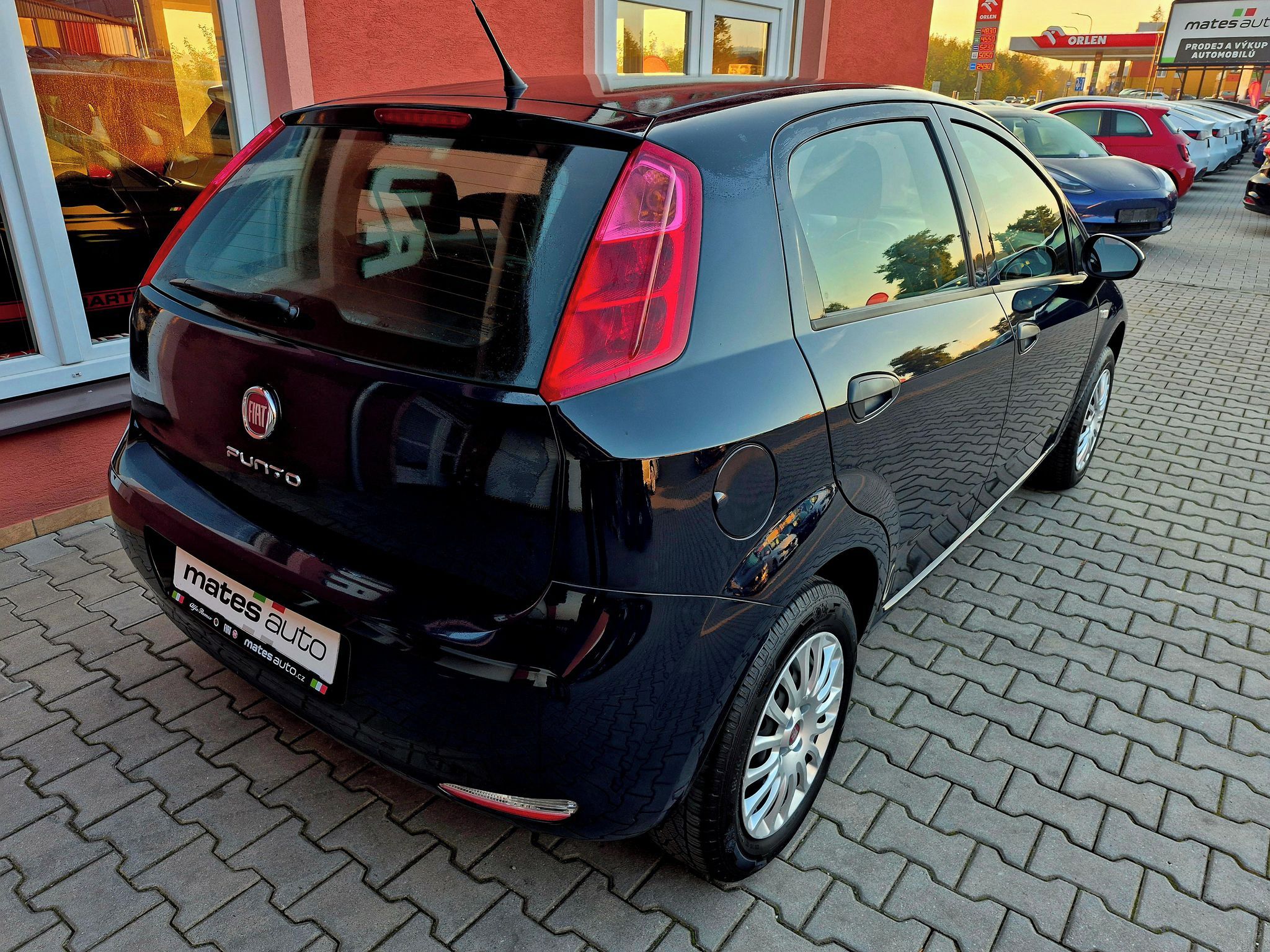 Fiat Punto, 1.4 Basis 57kw - fotka 6