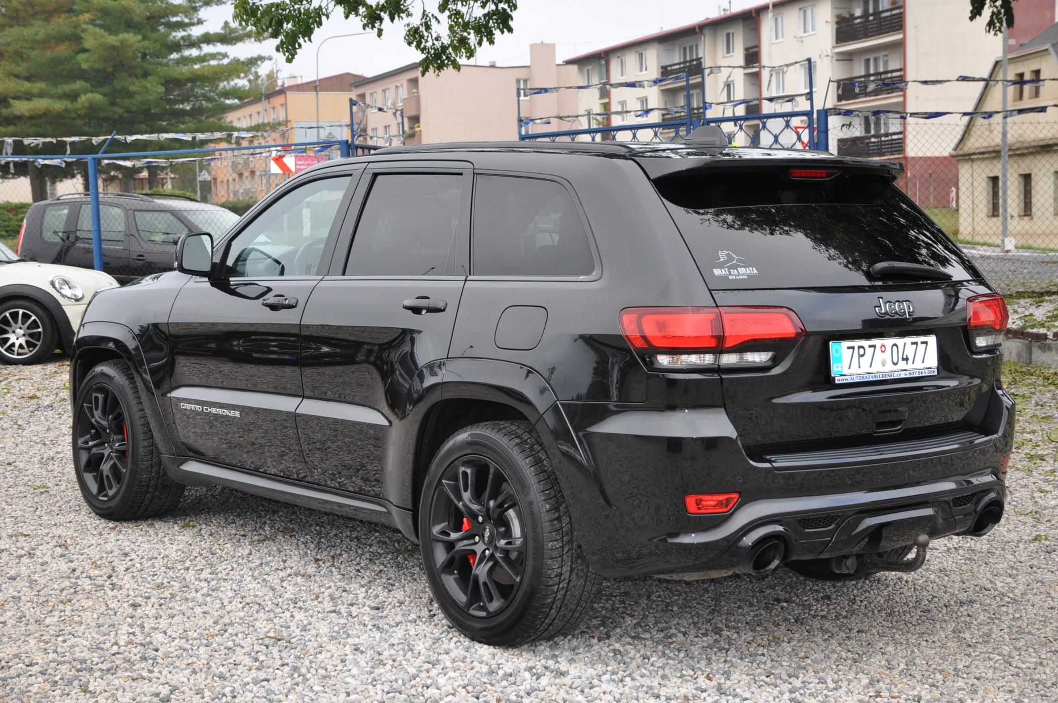 Jeep Grand Cherokee, 6.4i SRT 344kW LPG!!! - fotka 4
