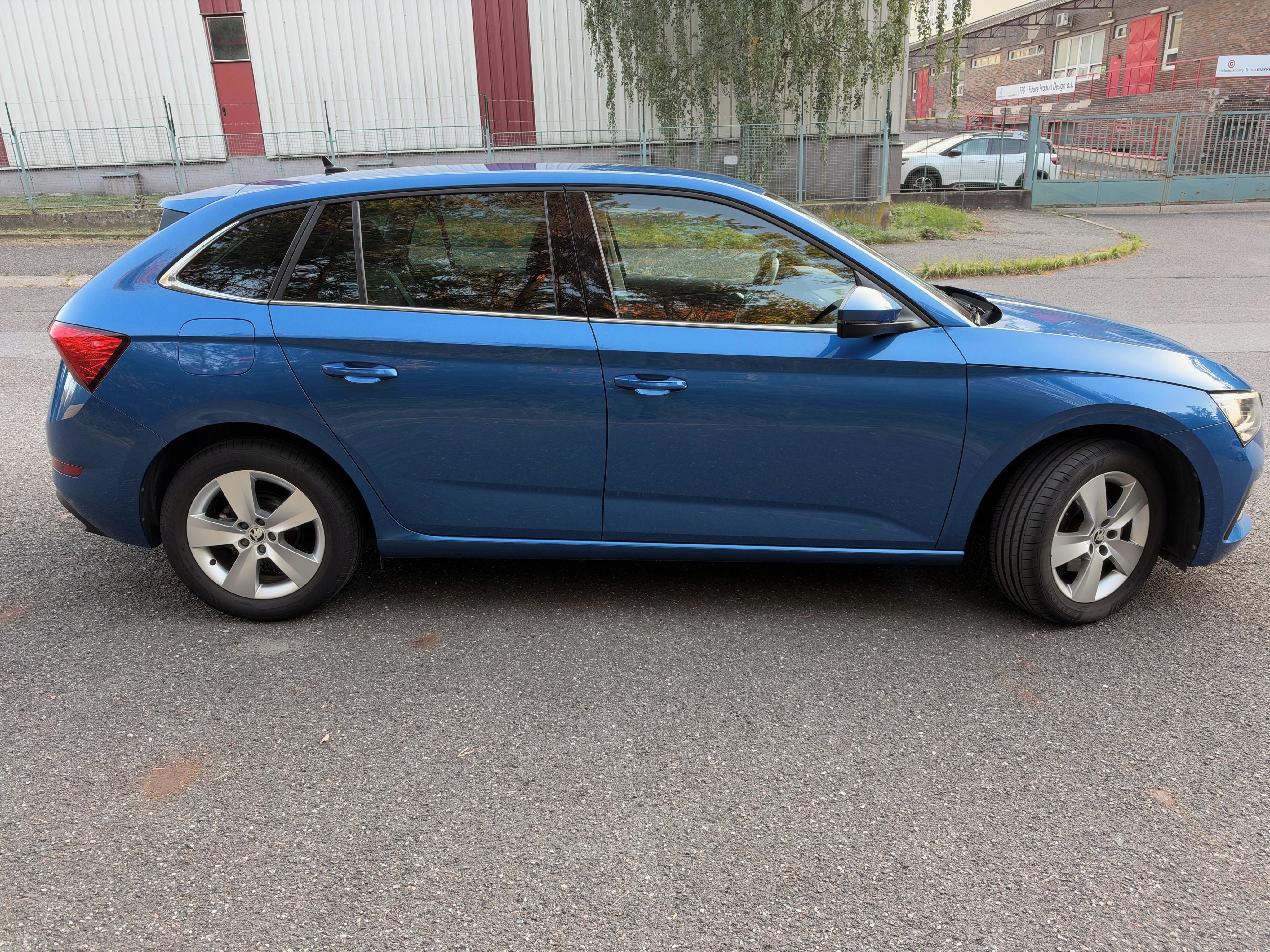 Škoda Scala, 1,0 TSI - fotka 4