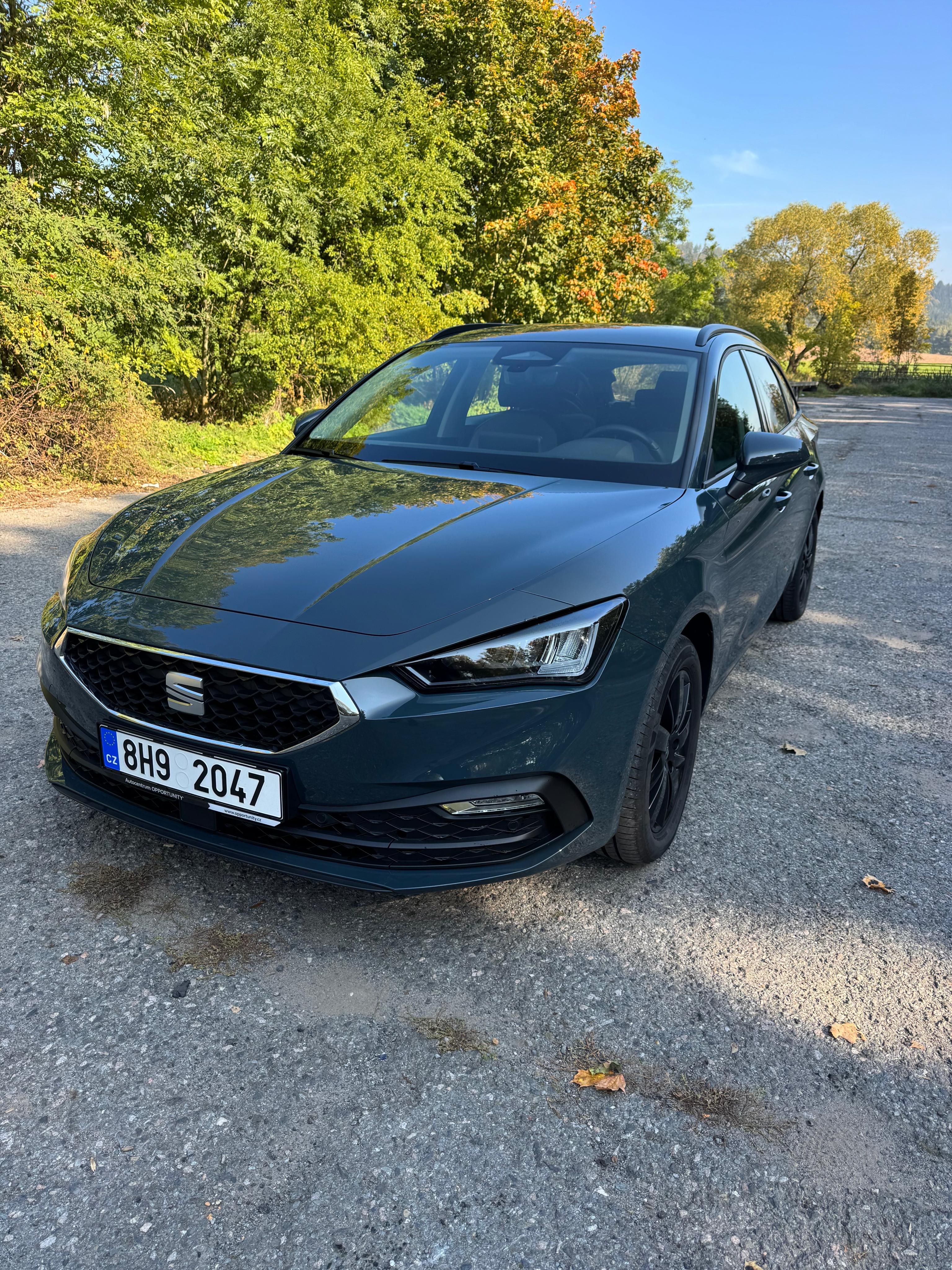 Seat Leon, Style 1.5 TSi 85kw ,jen 5800km - fotka 2