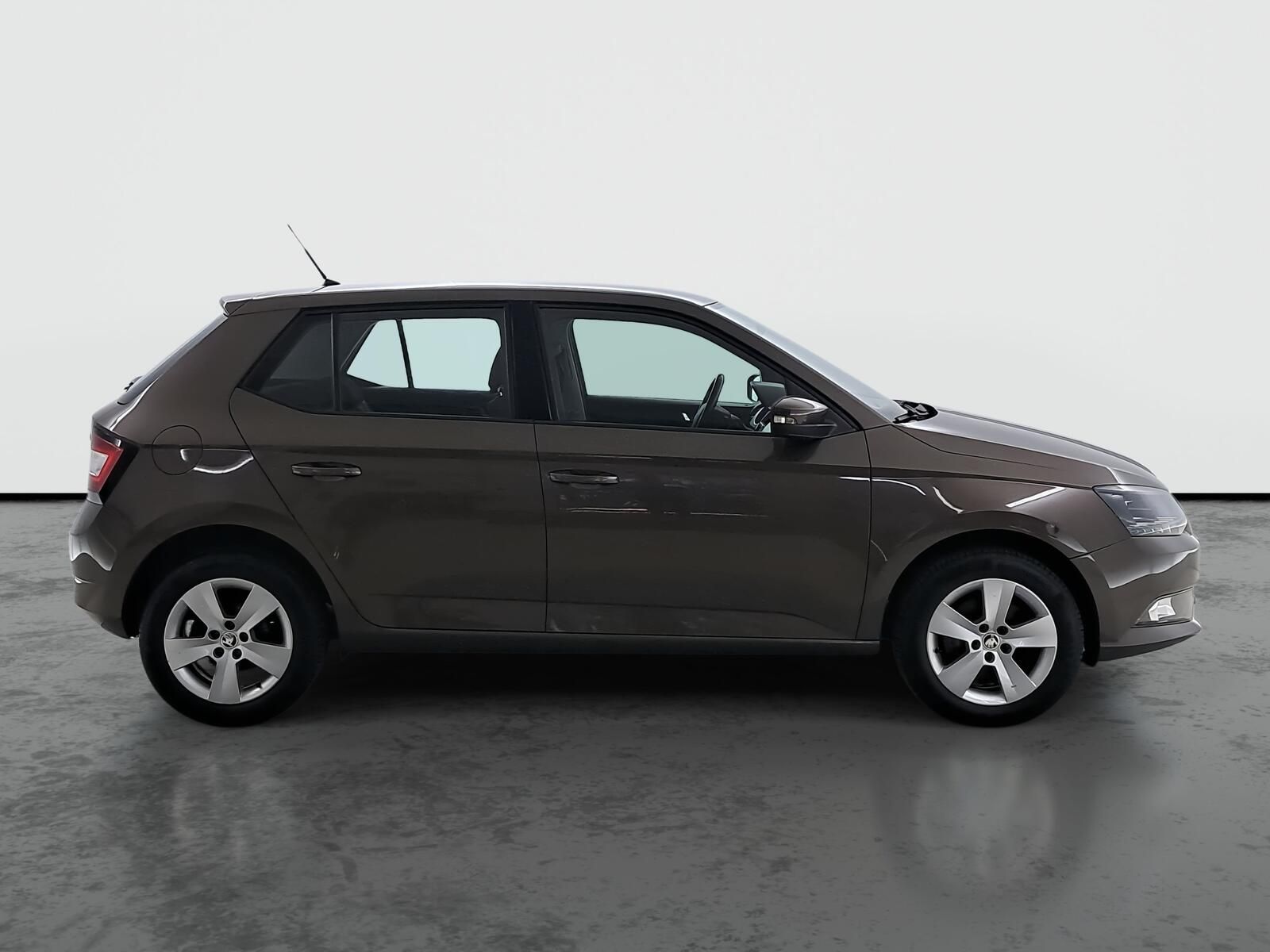Škoda Fabia, 1.2 TSI, Ambition, Klima - fotka 6