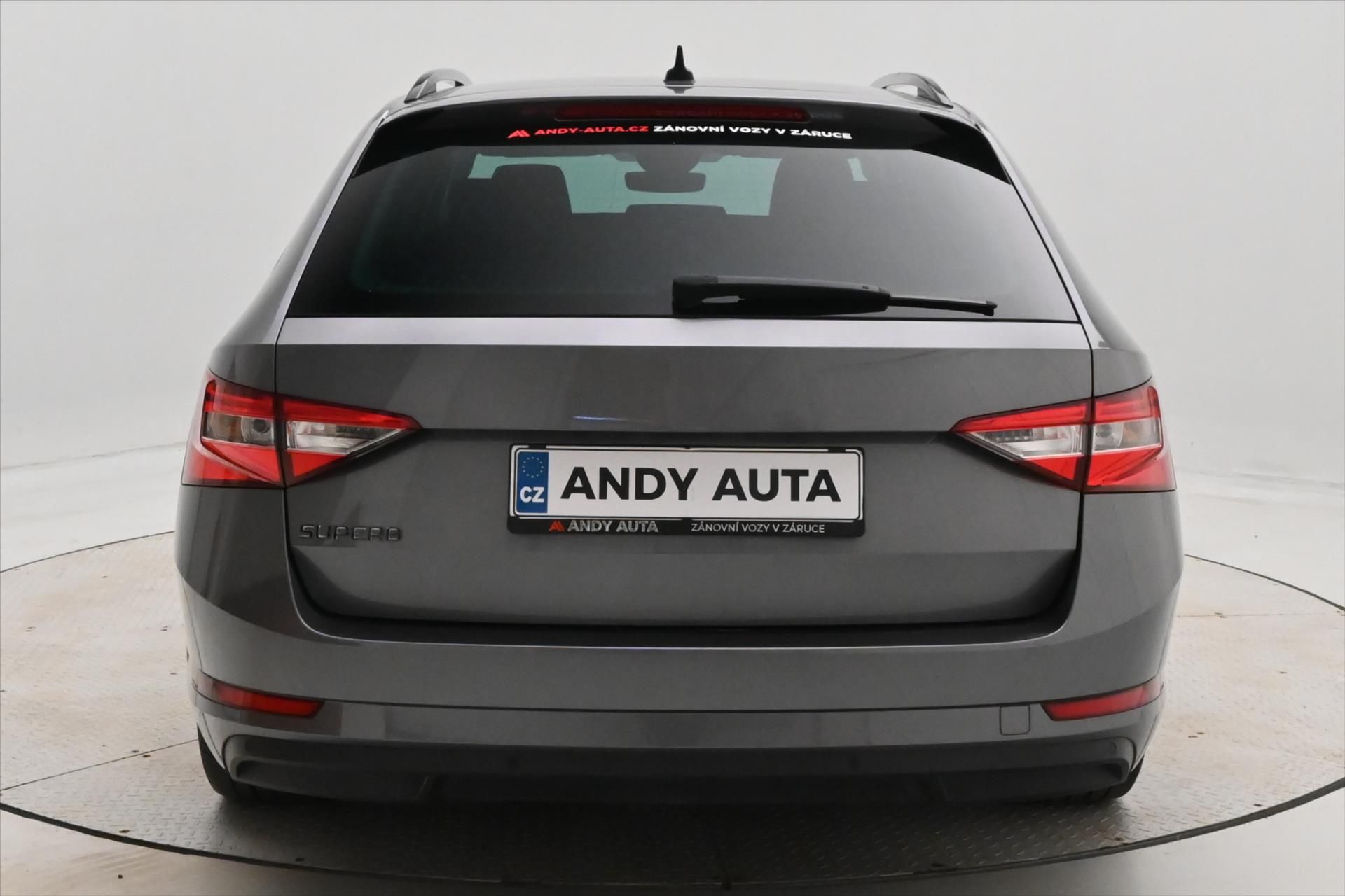 Škoda Superb, 2,0 TDI 110kW DSG Style Záruka - fotka 6