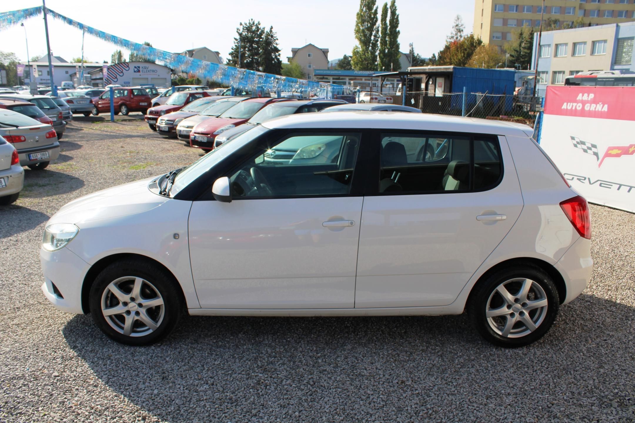 Škoda Fabia, 1,4i 16V KLIMA EL.OKNA PC ALU - fotka 4