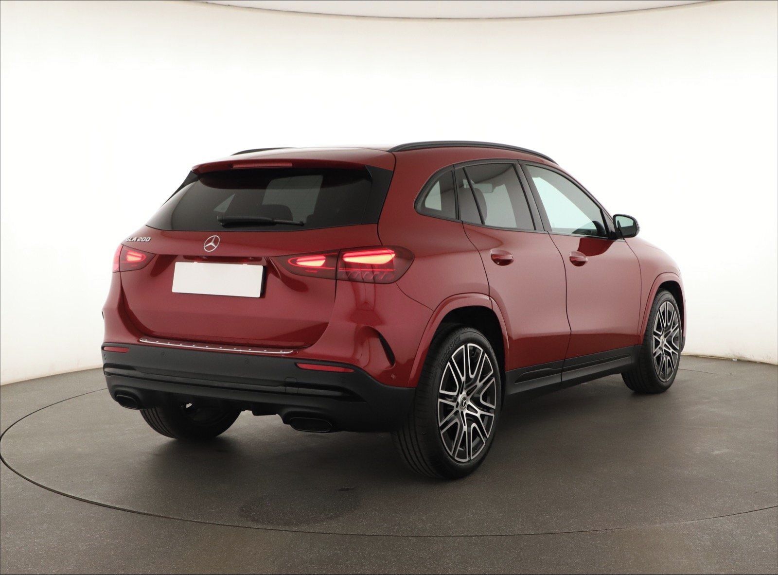 Mercedes-Benz GLA, 200, AMG Line - fotka 5