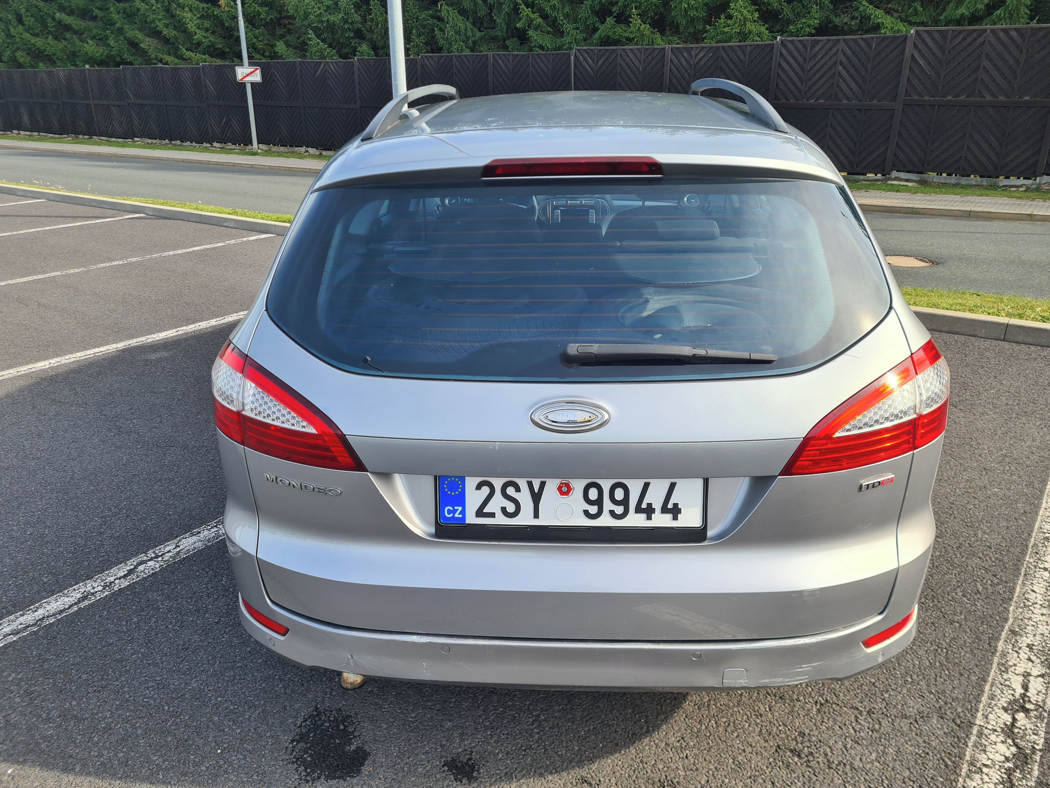 Ford Mondeo, 2.0tdci 103kW 247t km - fotka 4
