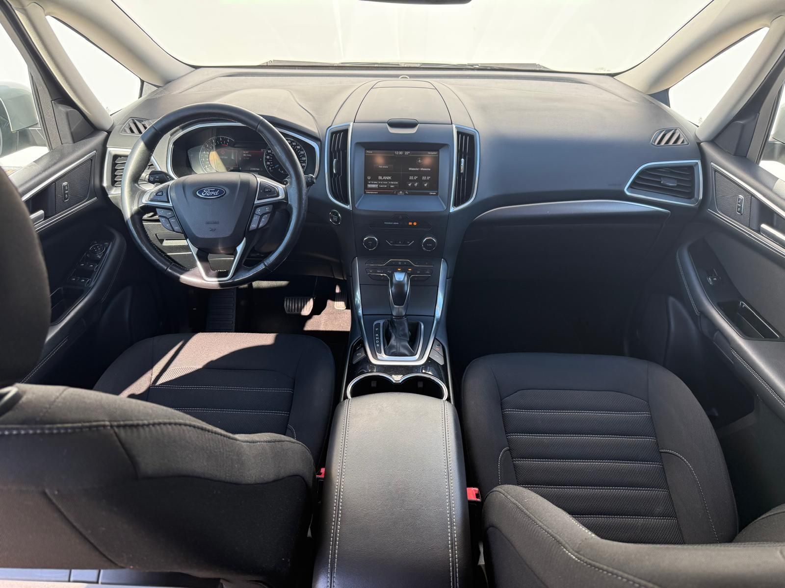 Ford Galaxy, 2,0 TDCi 110kW Titanium AT - fotka 5