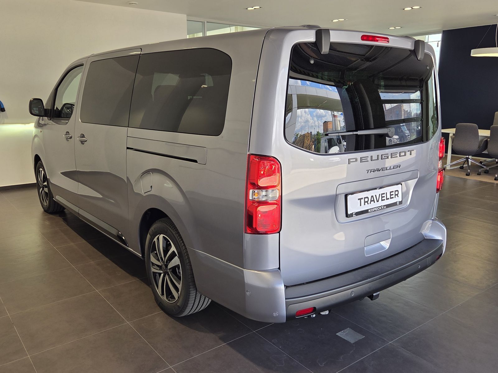 Peugeot Traveller, ALLURE Long 2.2 BHDi 180k EAT8 - fotka 4