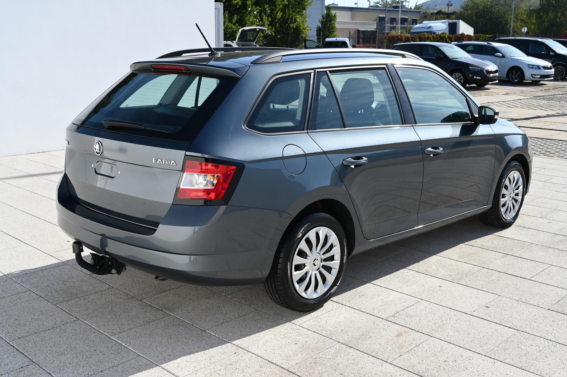 Škoda Fabia, 1.2TSI 66KW Ambition 1/2017 - fotka 5