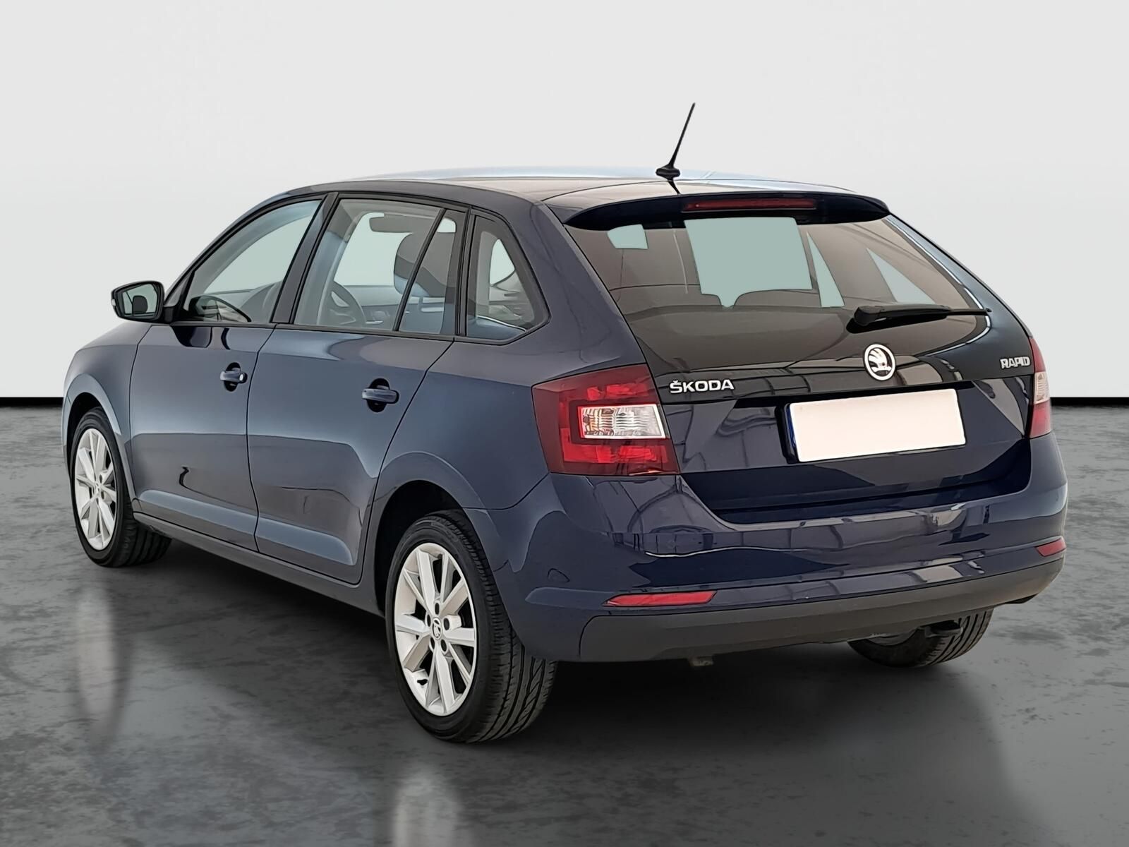 Škoda Rapid, 1.6 TDI, Automatická klima - fotka 4